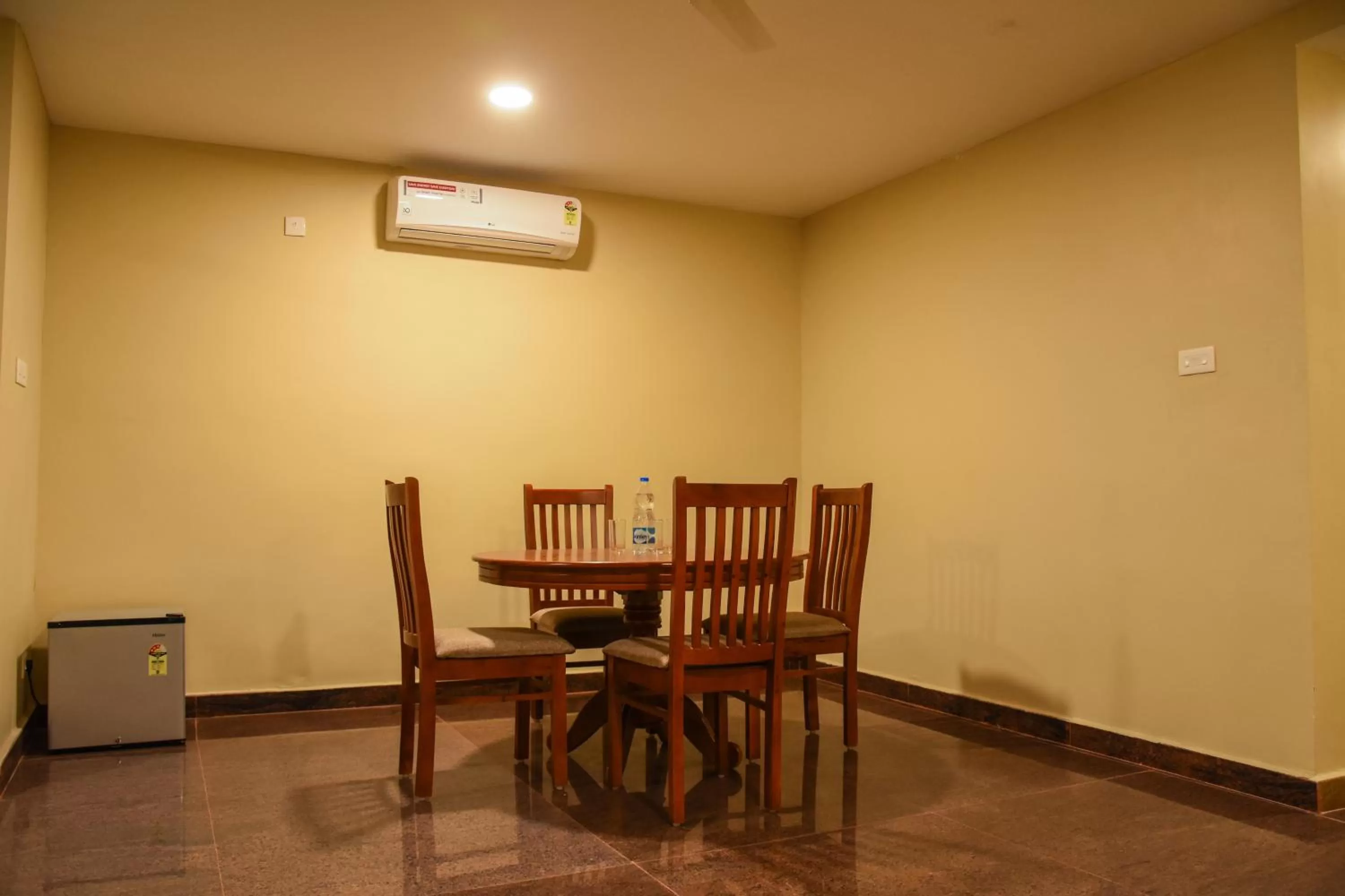 Dining Area in Poppys Tower Tiruppur
