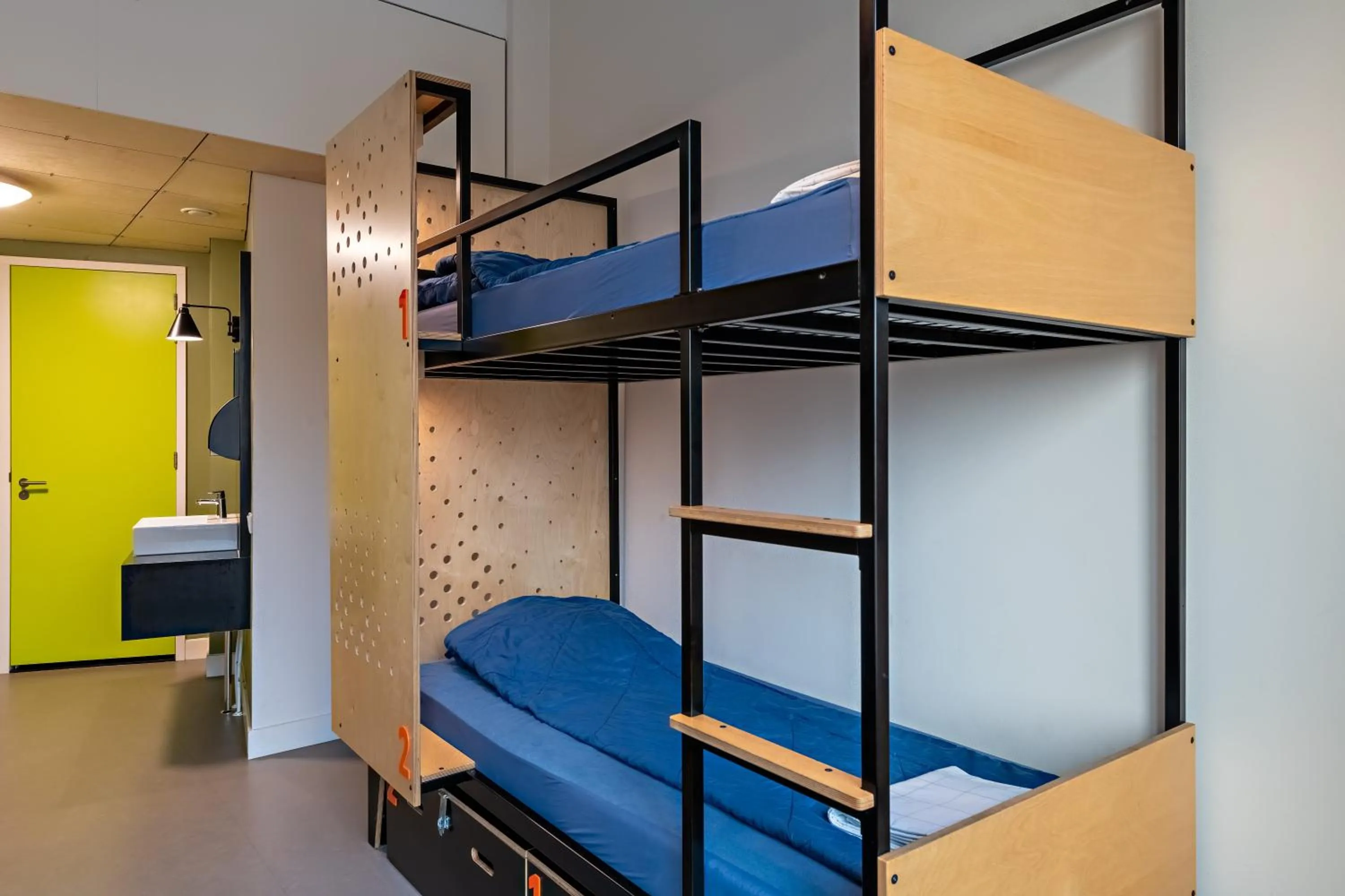 Bedroom, Bed in Stayokay Hostel Utrecht Centrum