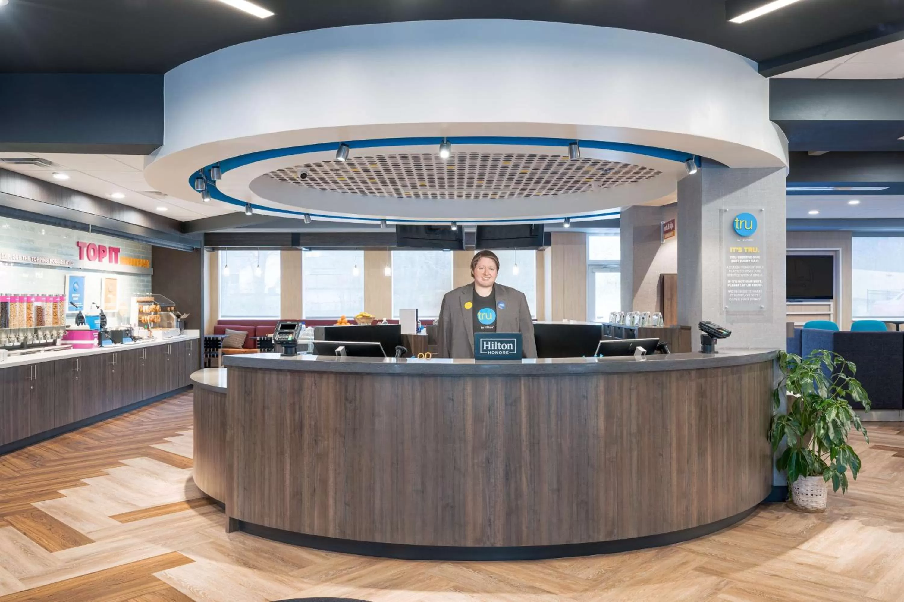 Lobby or reception in Tru By Hilton Knoxville North I 75