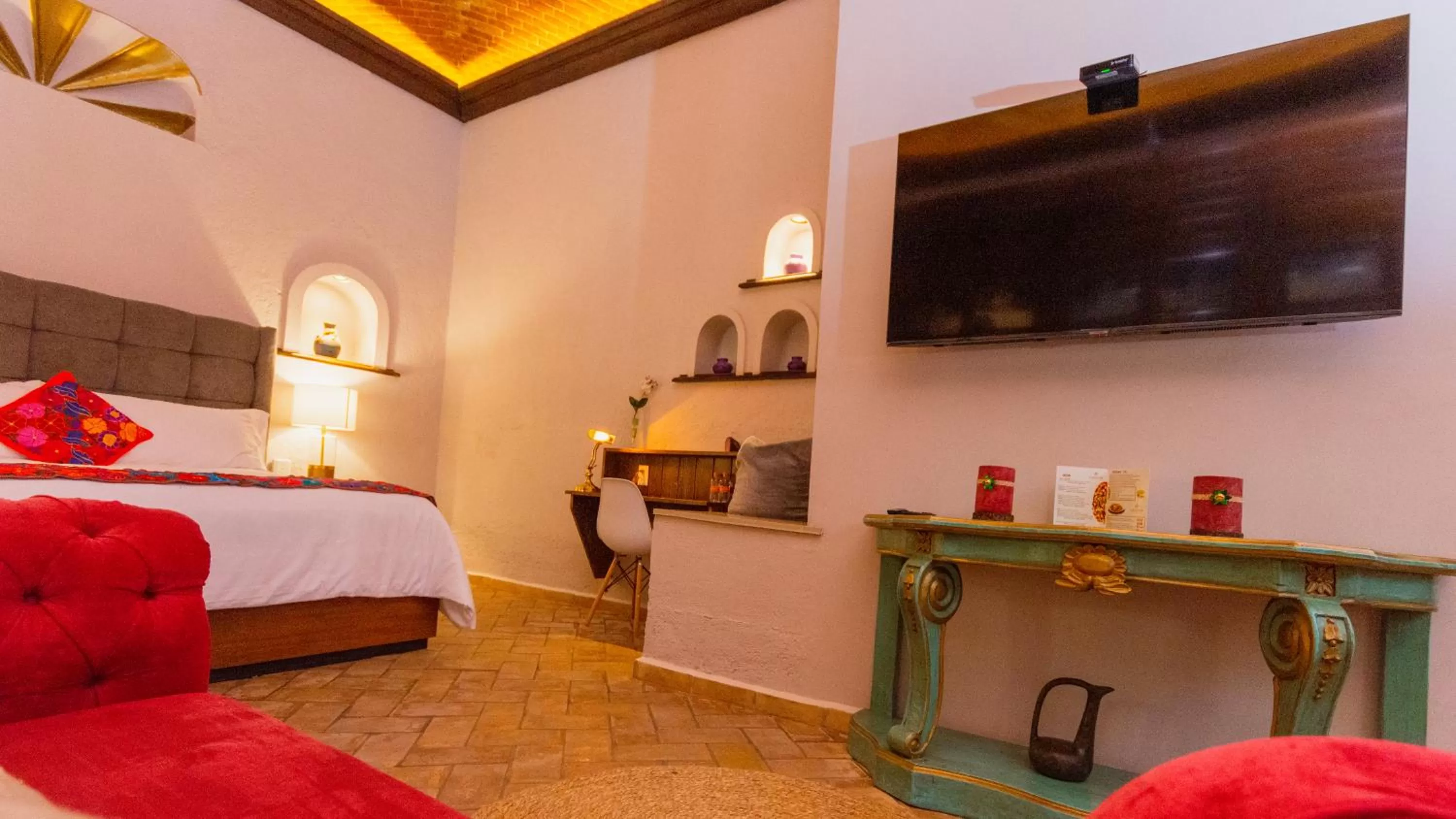 Photo of the whole room, Bed in Casa Eva Hotel Boutique & Spa