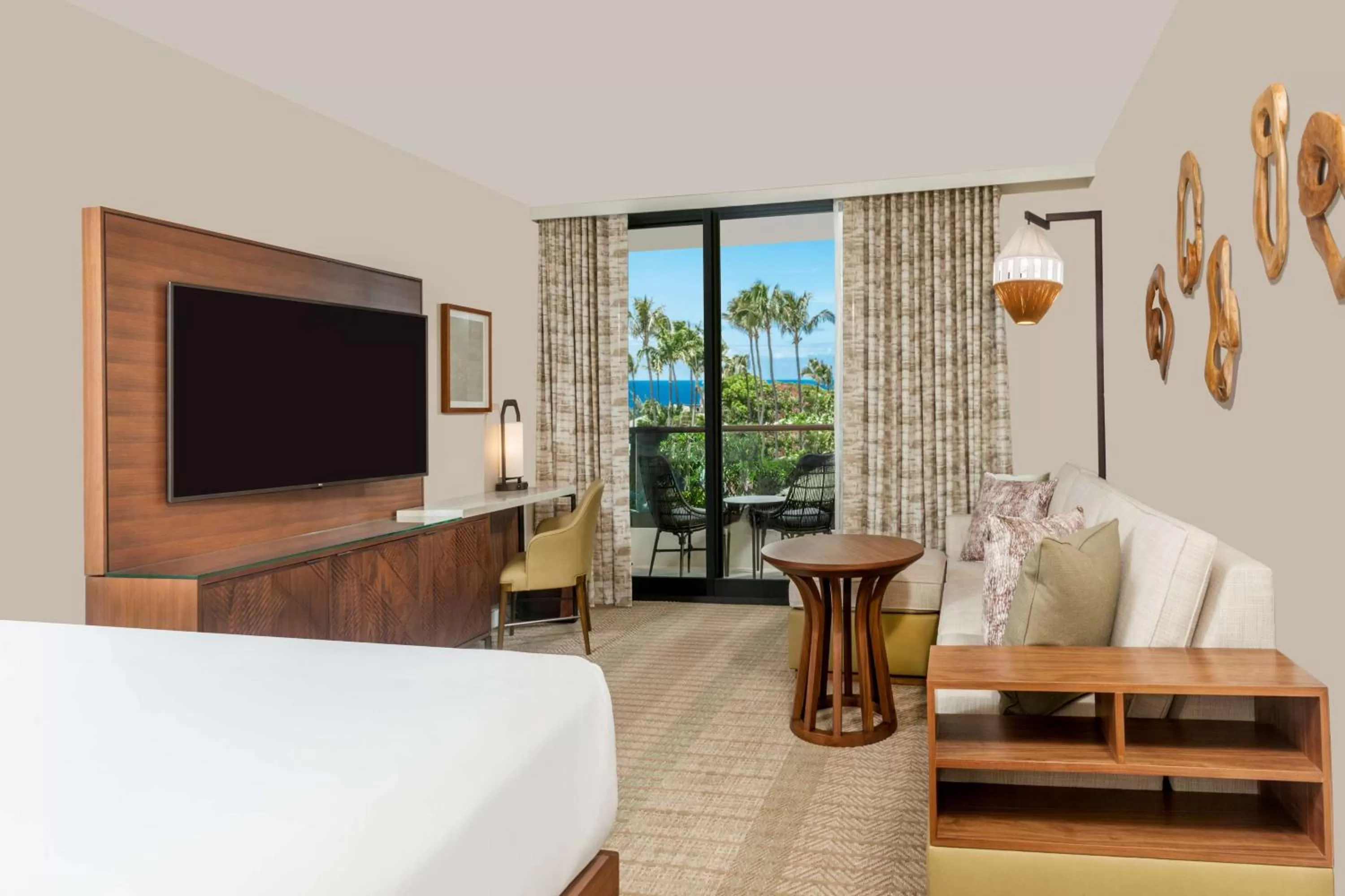 Photo of the whole room, Bed in Hyatt Regency Maui Resort & Spa