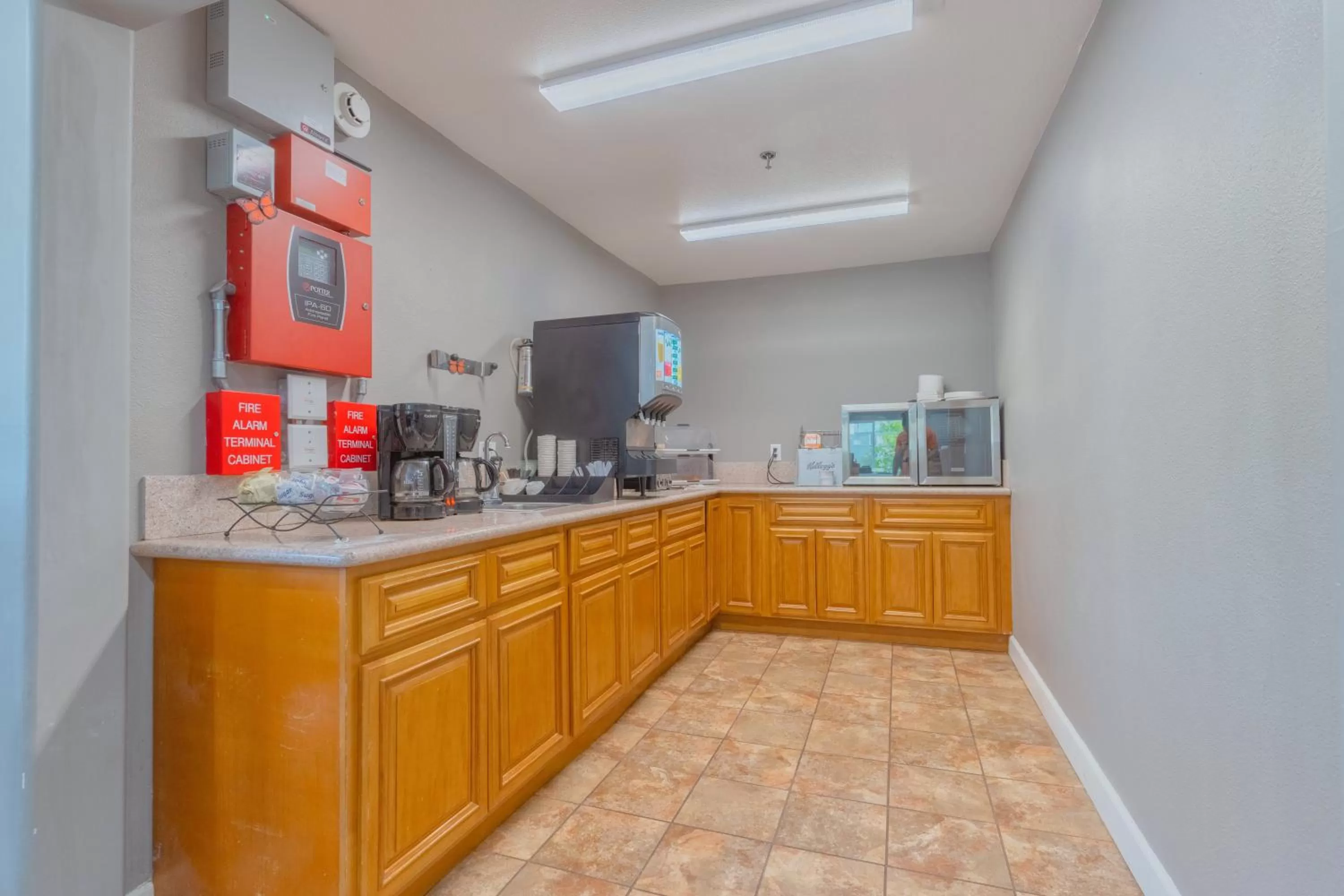 Coffee/tea facilities in The Monarch Inn