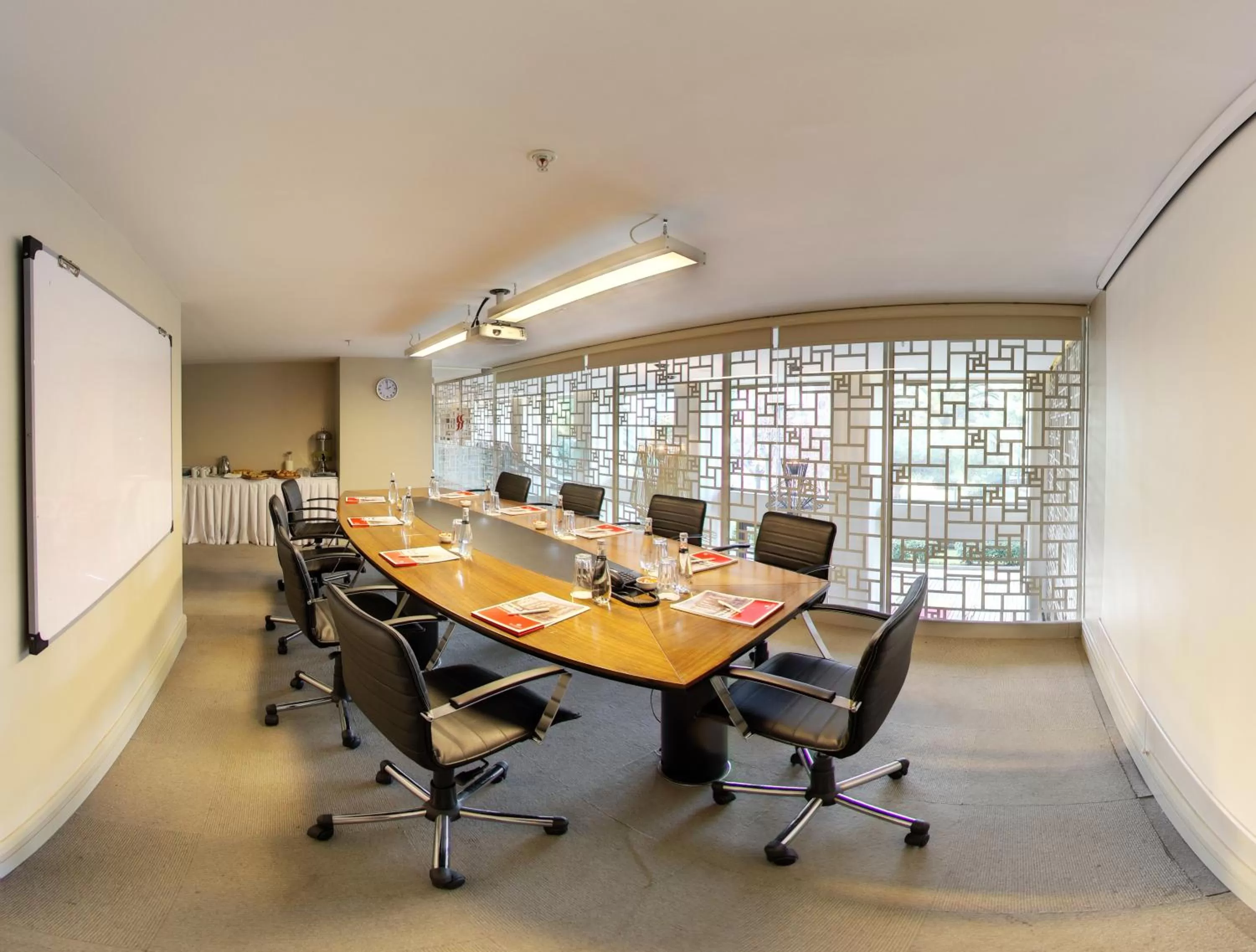 Business facilities in Ramada by Wyndham Istanbul Grand Bazaar