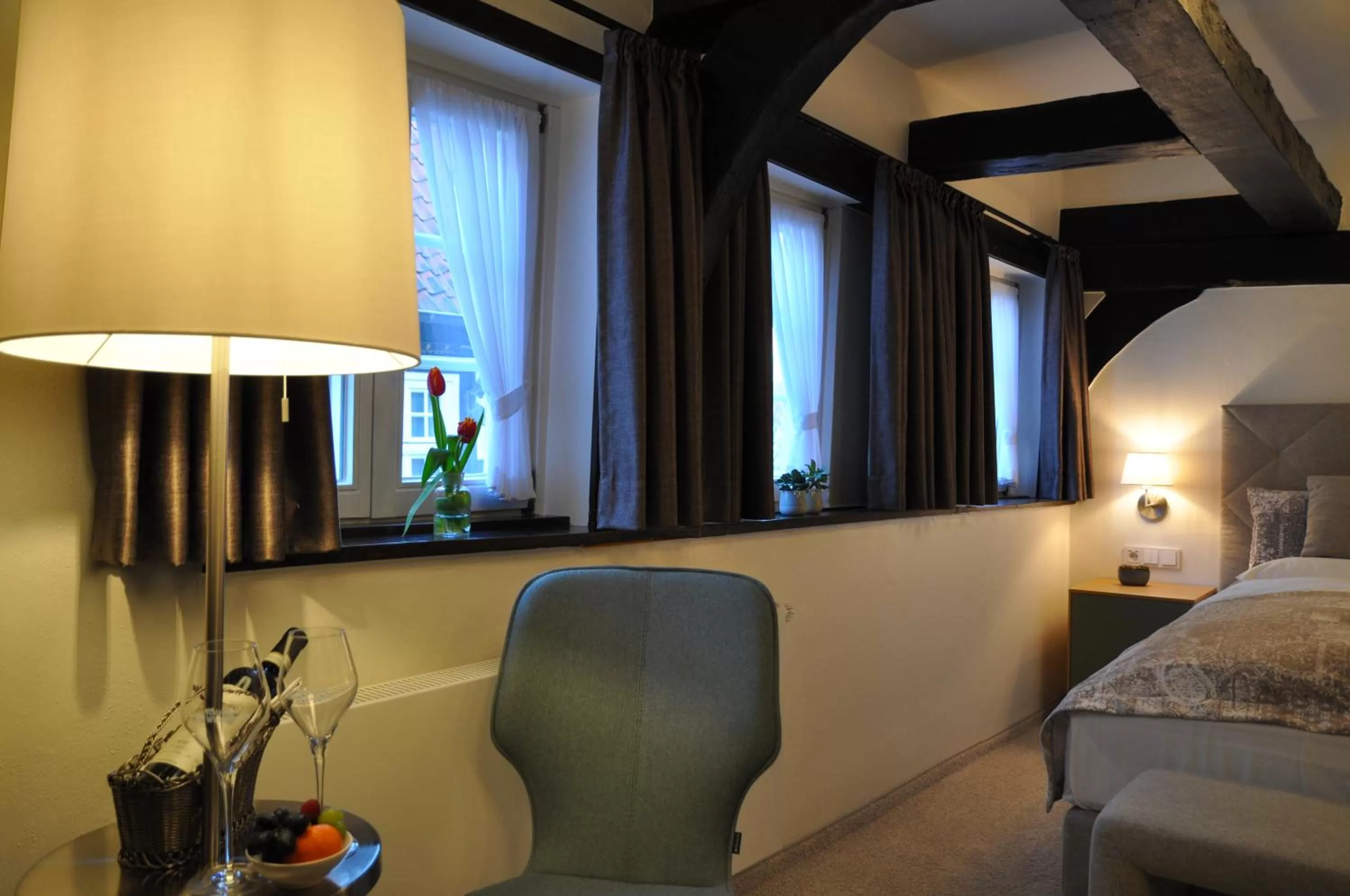 Living room, Bed in Ratskeller Wiedenbrück