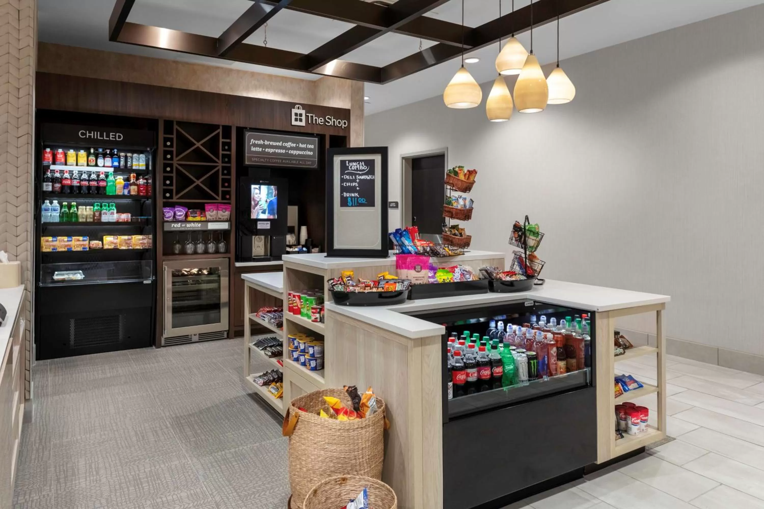 Restaurant/places to eat in Hilton Garden Inn Chandler Downtown