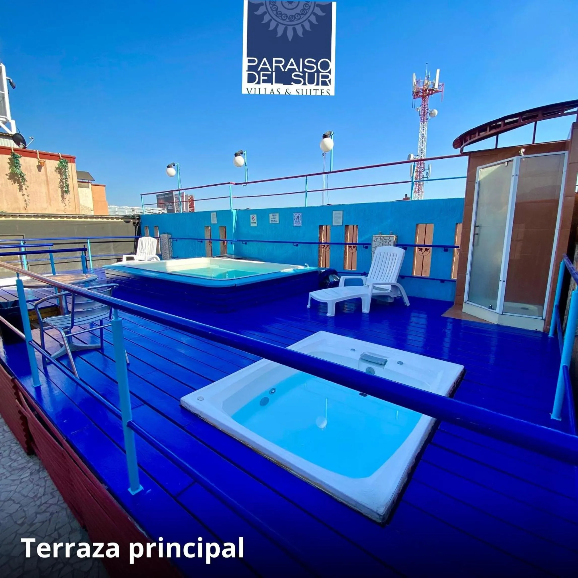 Swimming pool in Villas y Suites Paraiso del Sur