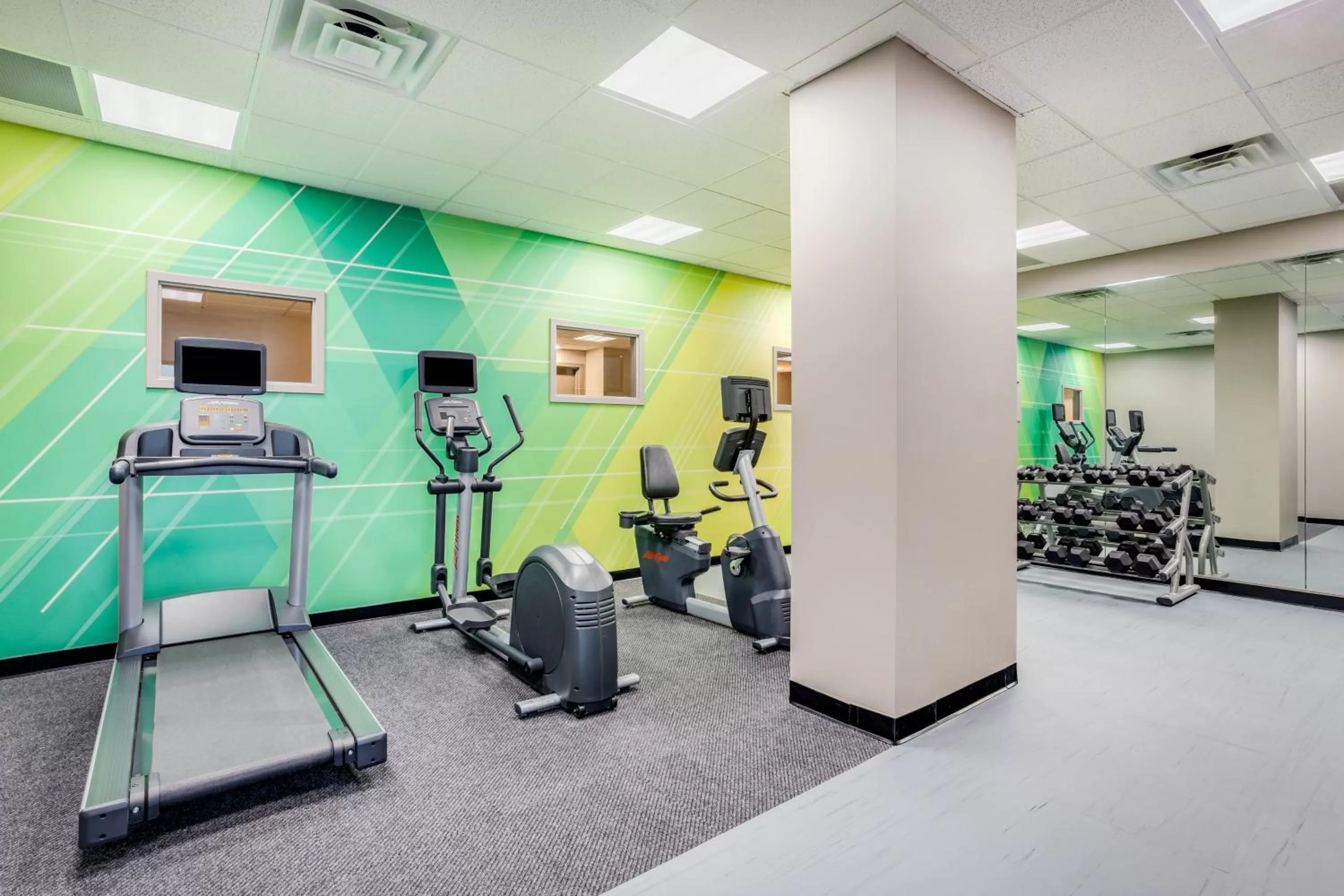 Spa and wellness centre/facilities in Holiday Inn Lafayette-City Centre by IHG