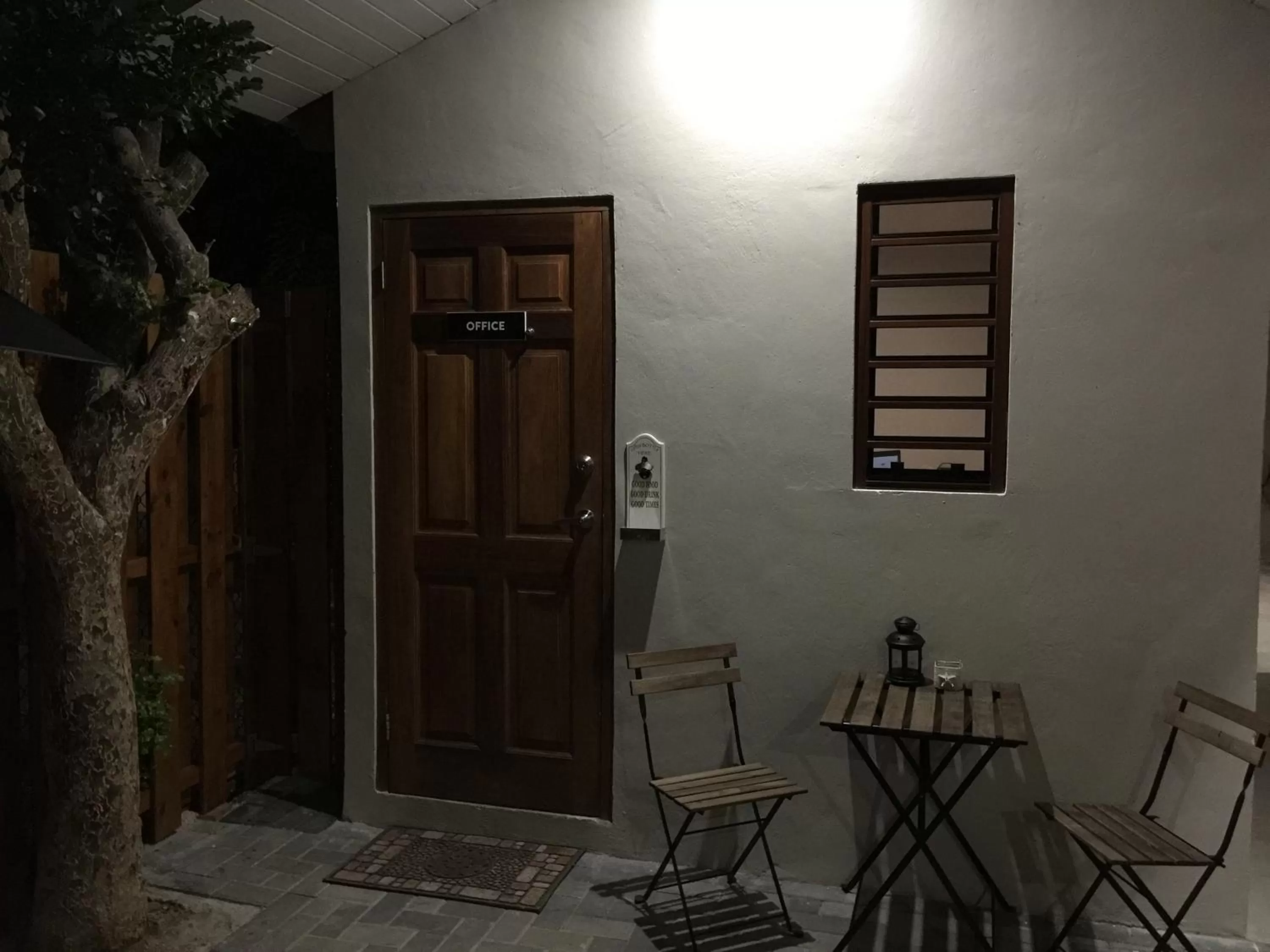 Lobby or reception in The Pier Beach Inn & Suites