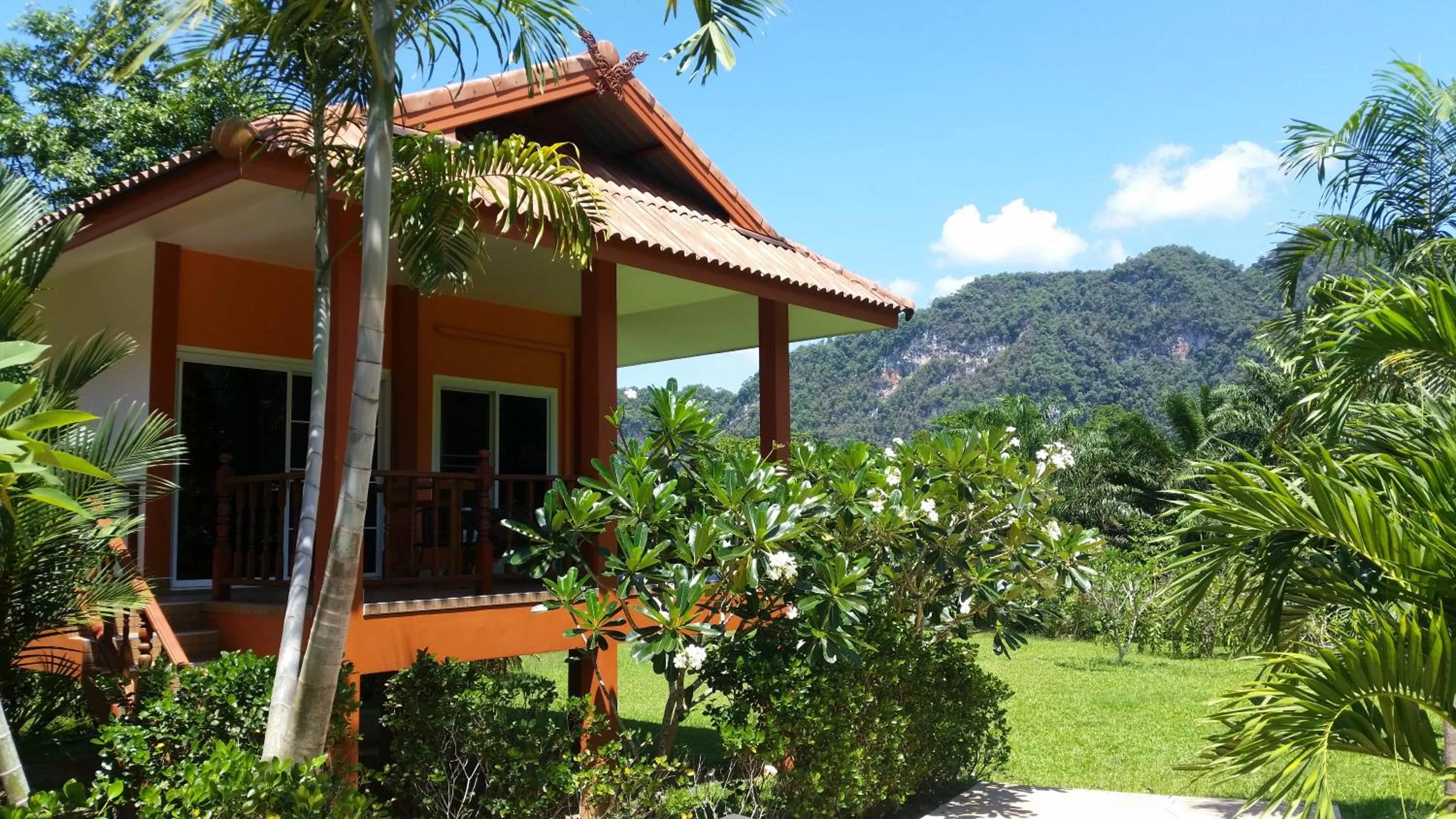 Garden in Khao Sok Jasmine Garden Resort - SHA Certified