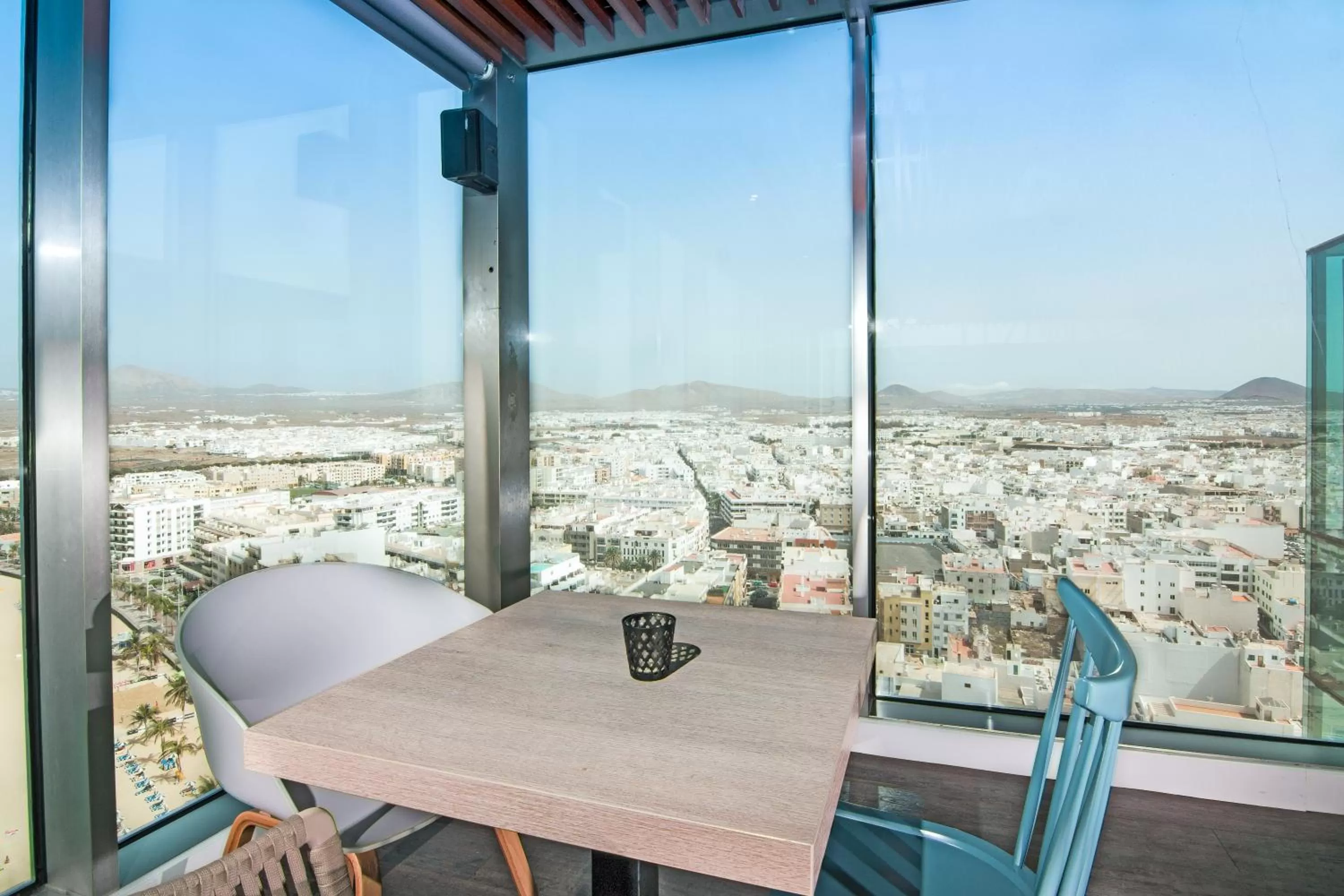 Lounge or bar in Arrecife Gran Hotel & Spa