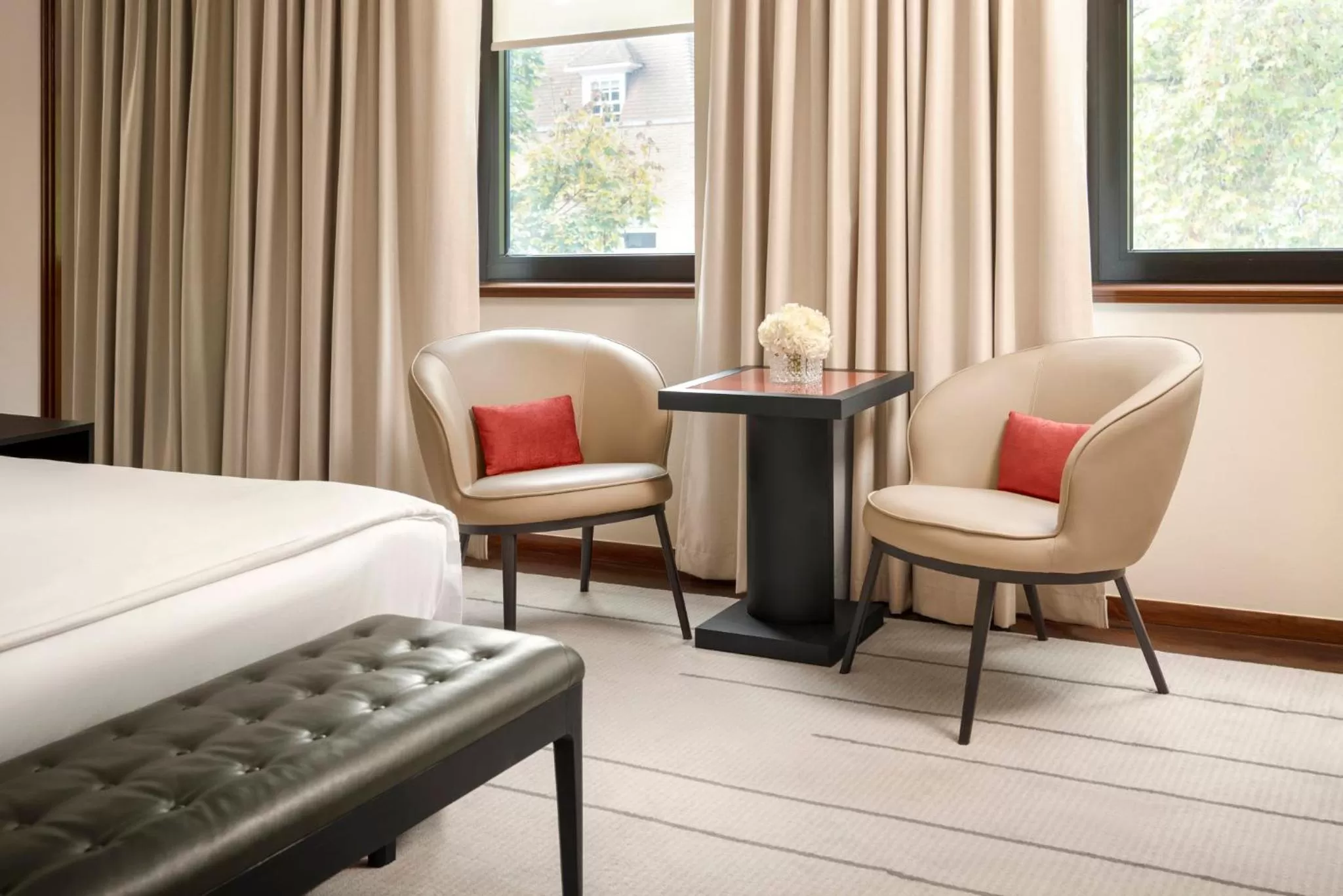 Photo of the whole room in COMO The Halkin