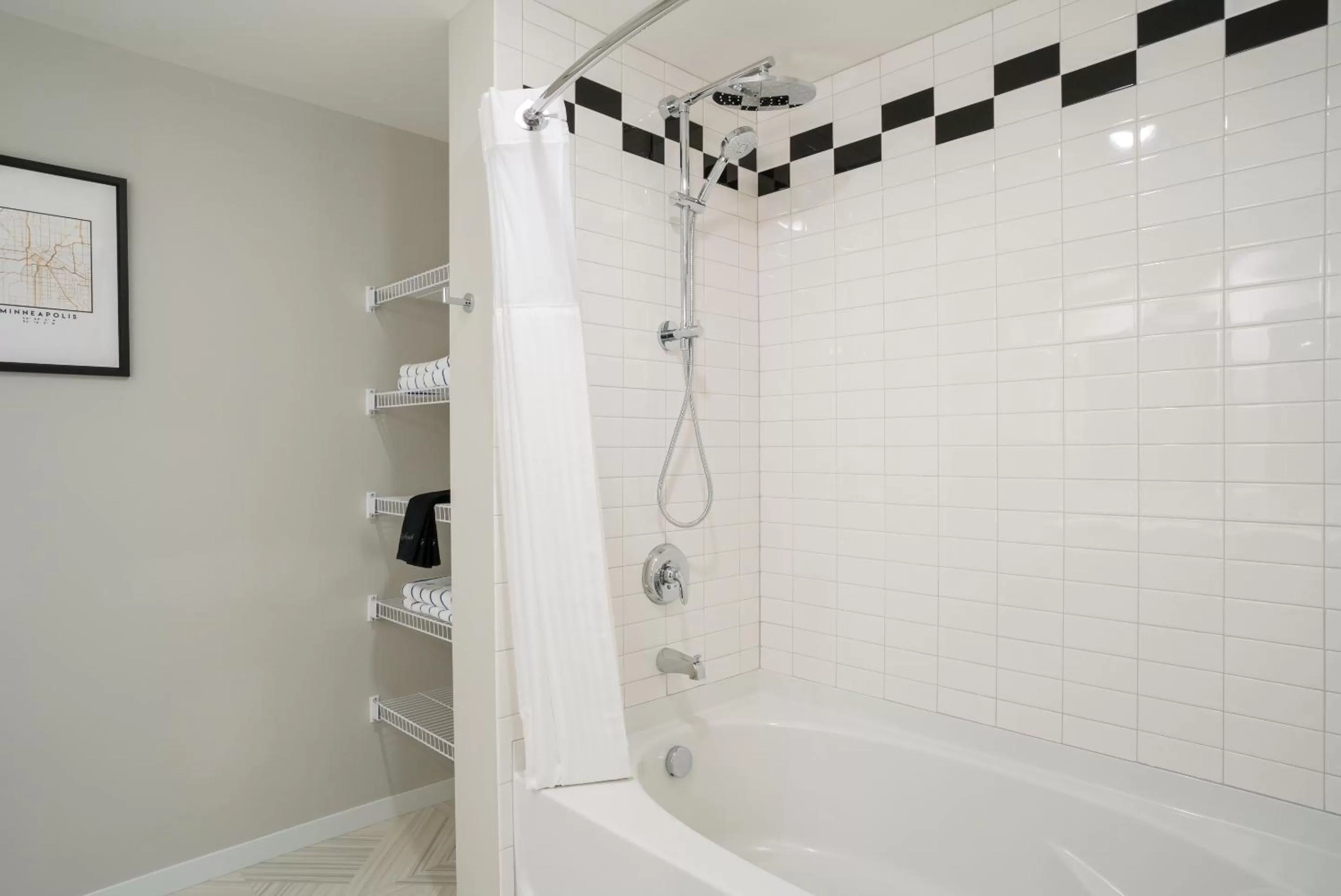 Bathroom in Mint House Minneapolis - Downtown West