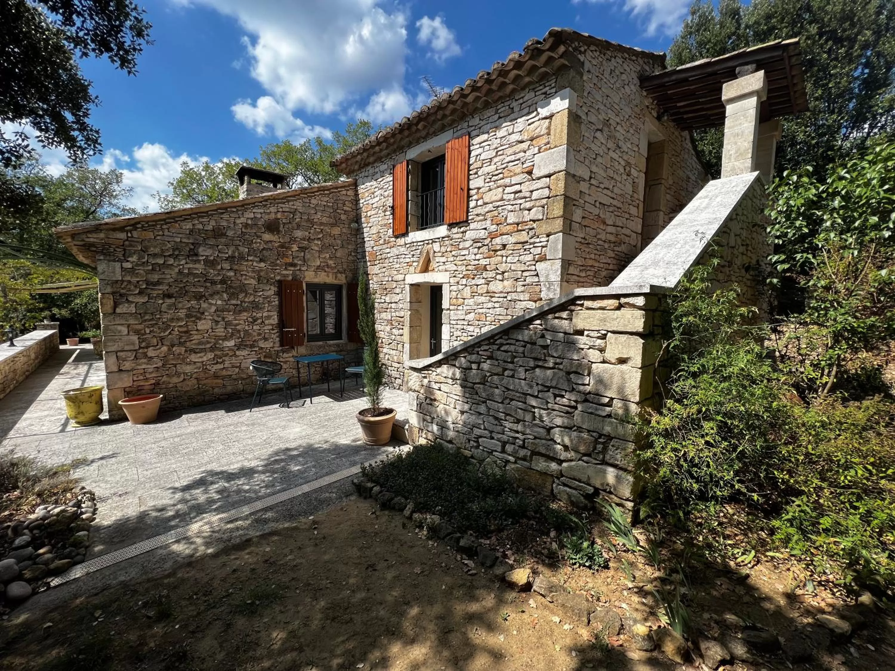 Property Building in Le clos des songes.