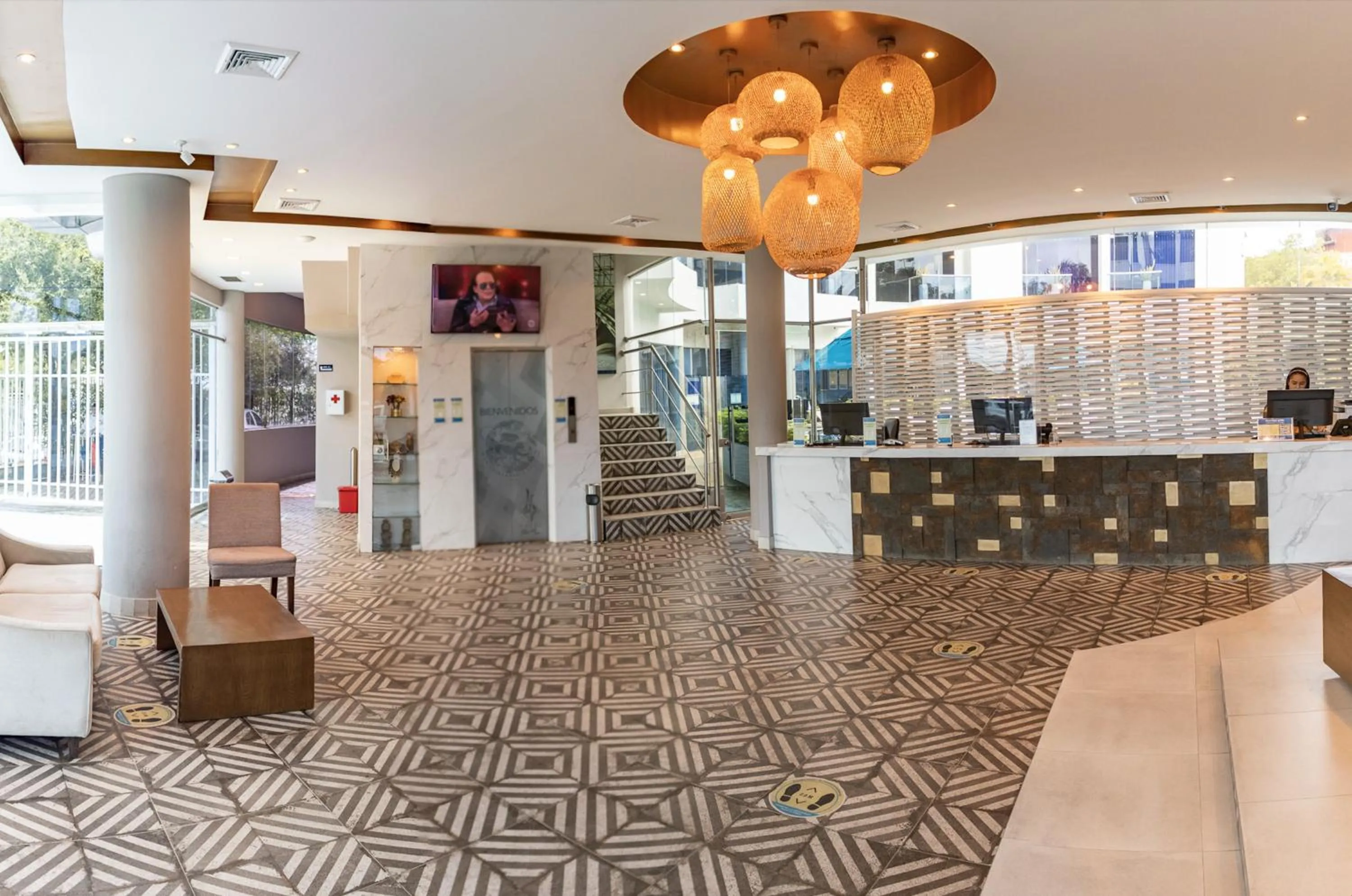 Property building in Hotel Florida Sinú