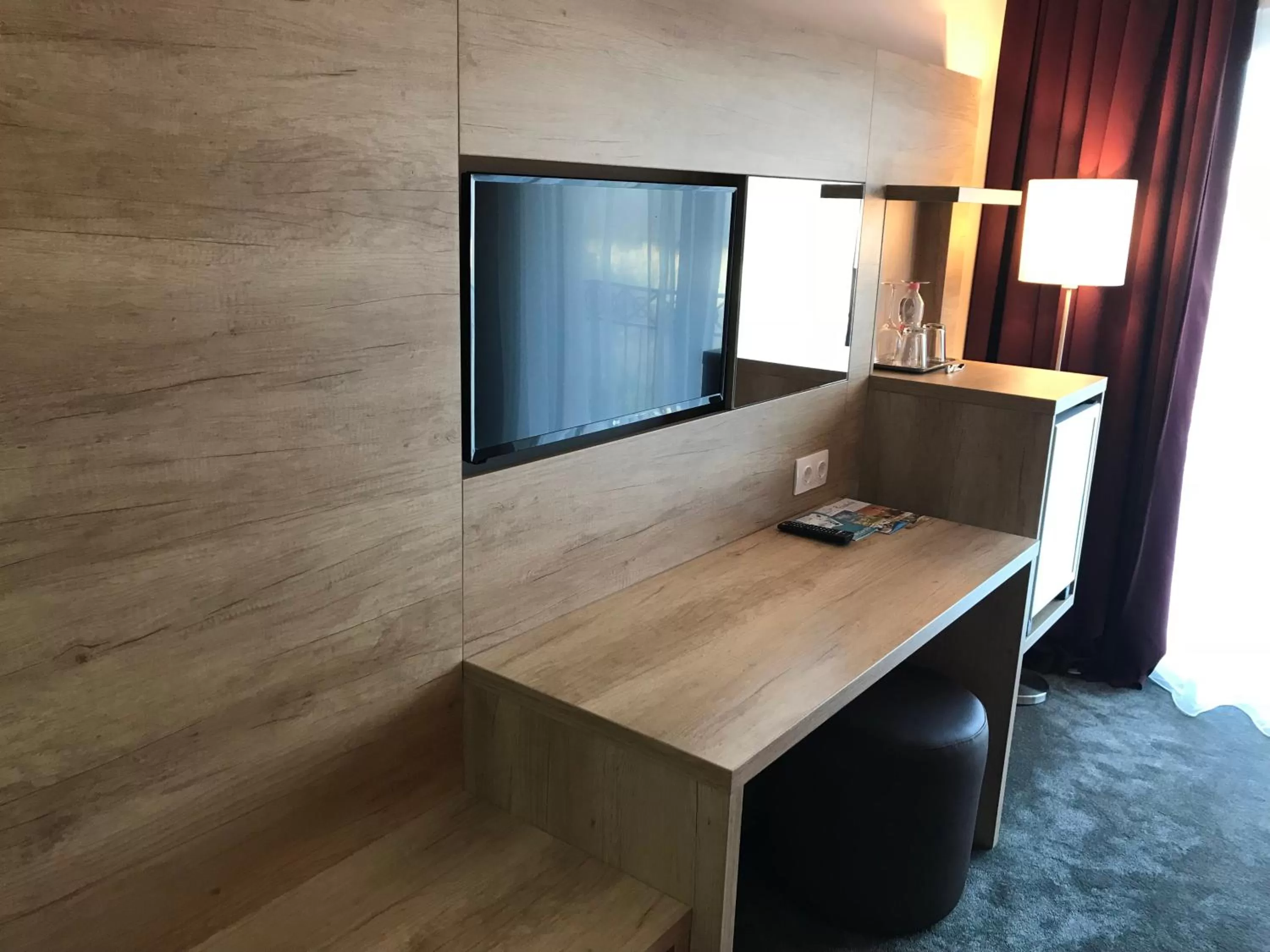 TV and multimedia, TV/Entertainment Center in Villa Aruba & Private SPA Suites