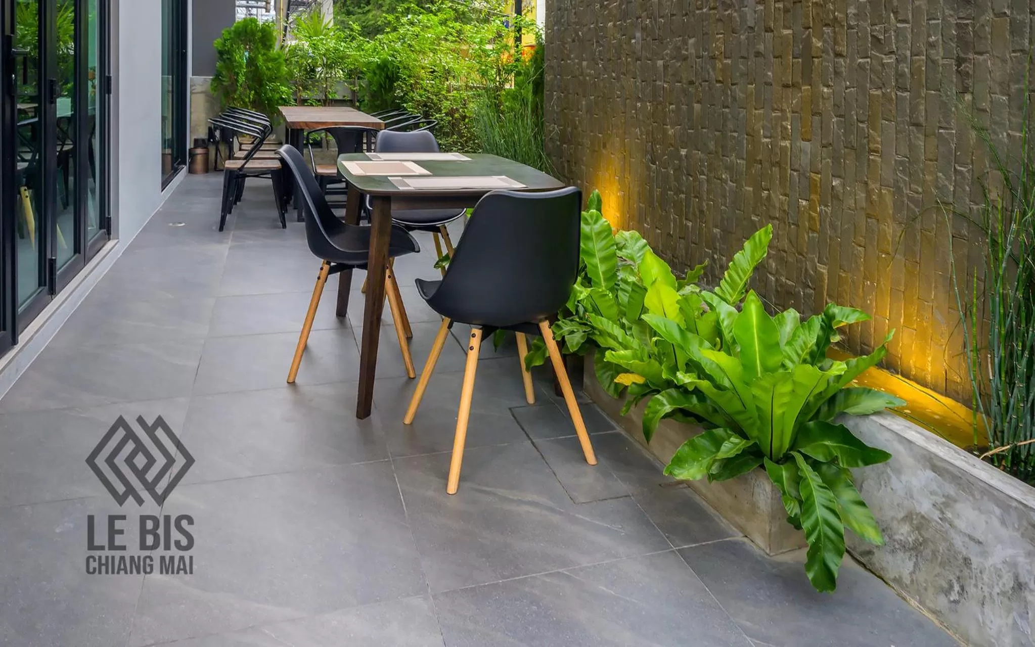 Balcony/Terrace in Le Bis Hotel