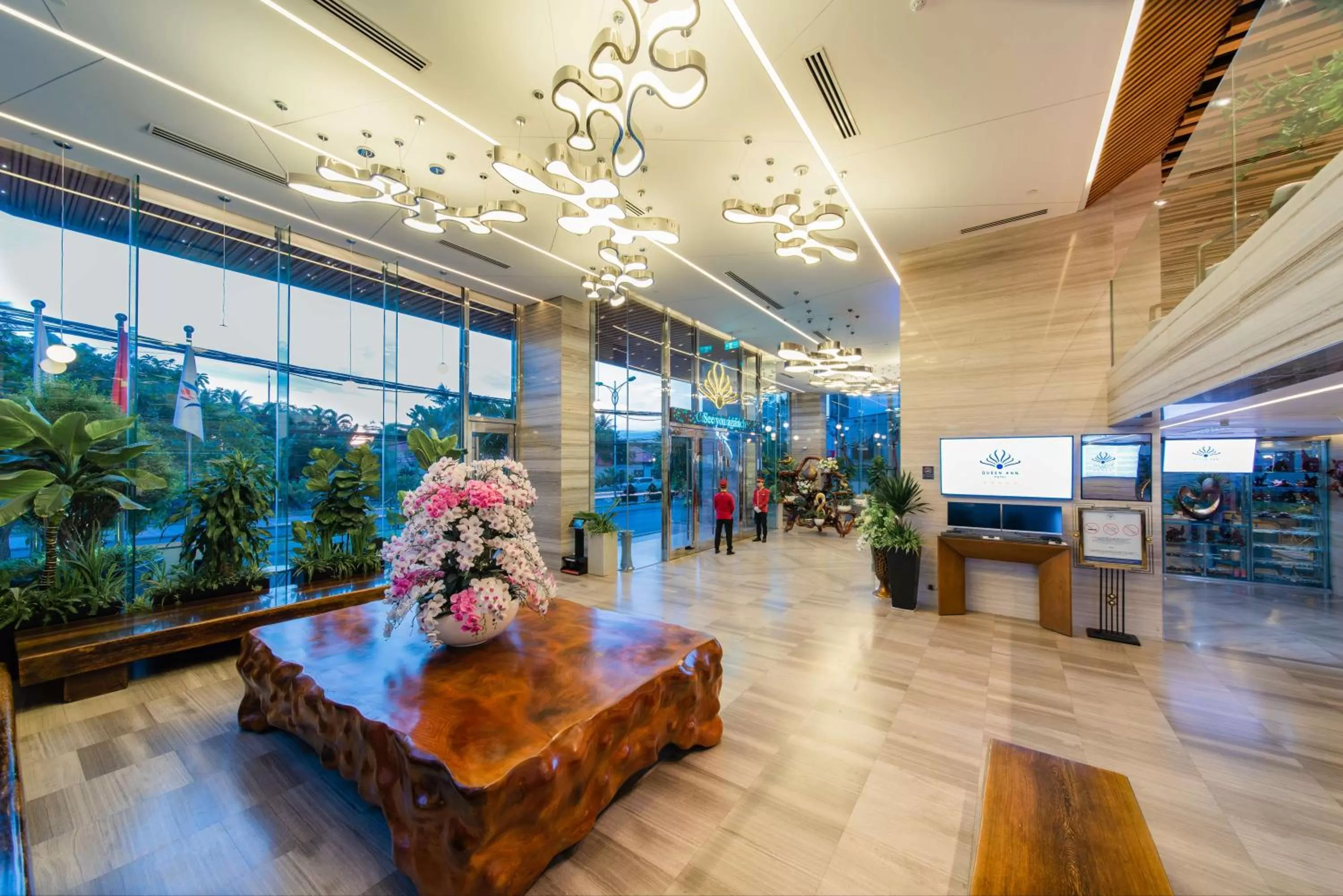 Lobby or reception in Queen Ann Nha Trang Hotel