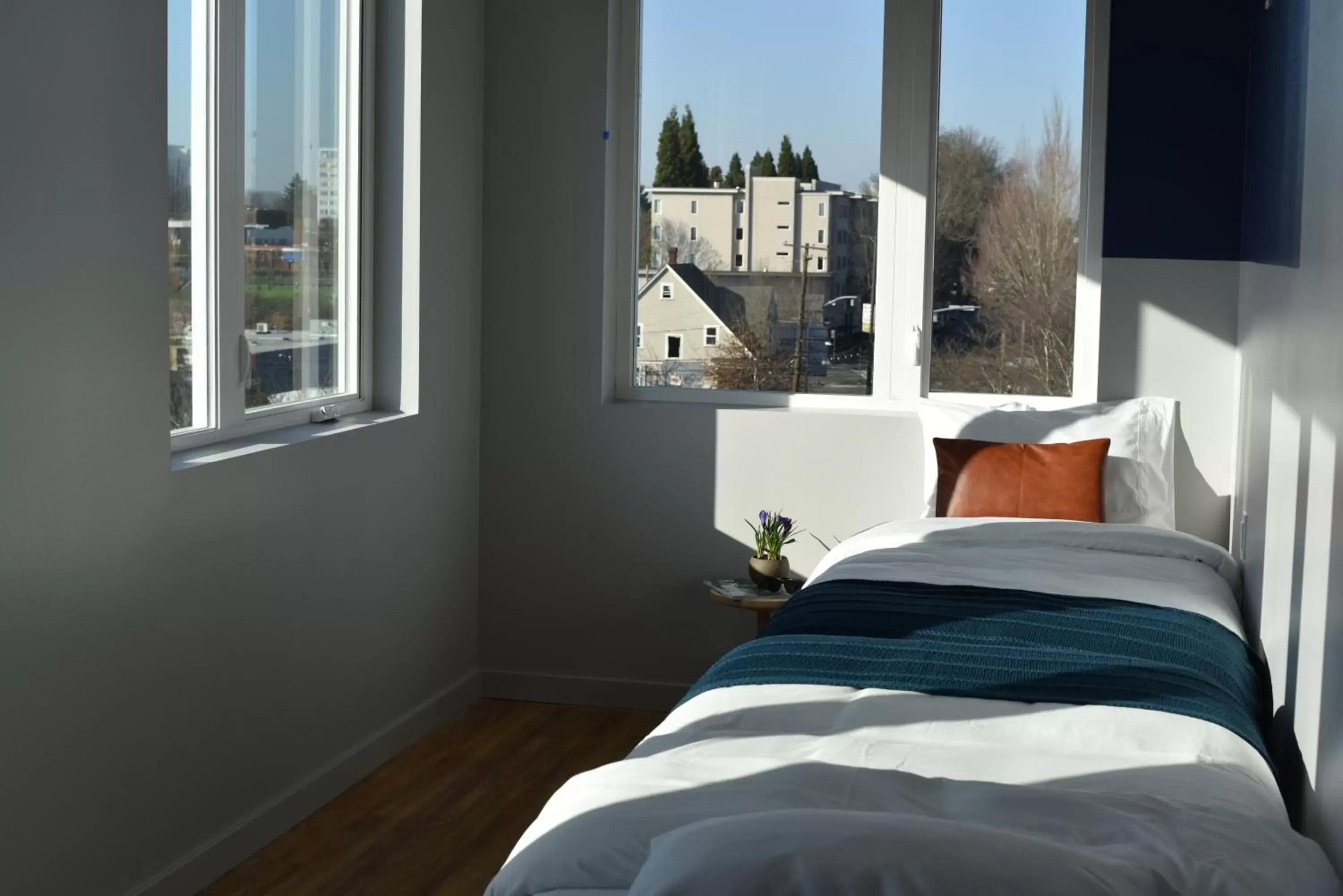 Private Twin Room in Lolo Pass Private Twin Room in Lolo Pass