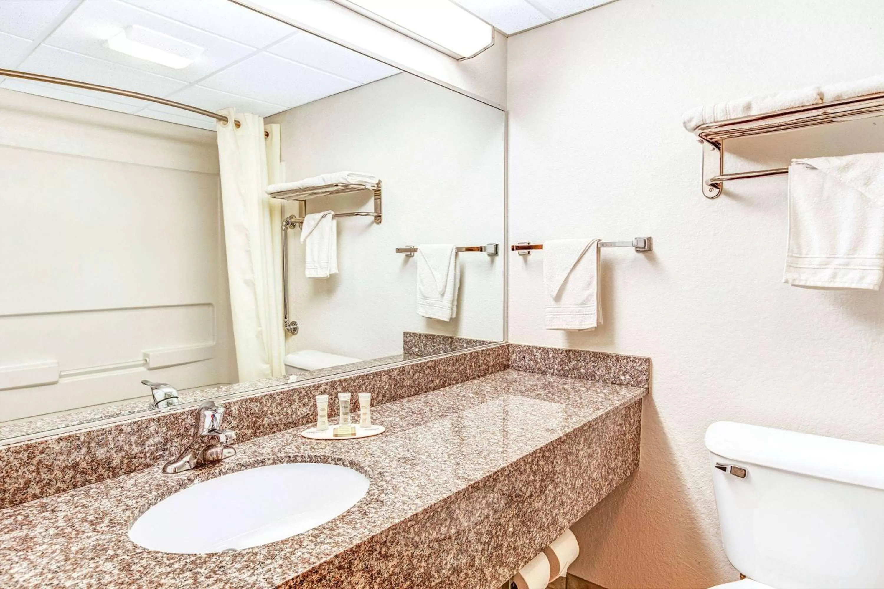 Bathroom in Super 8 by Wyndham Mahwah