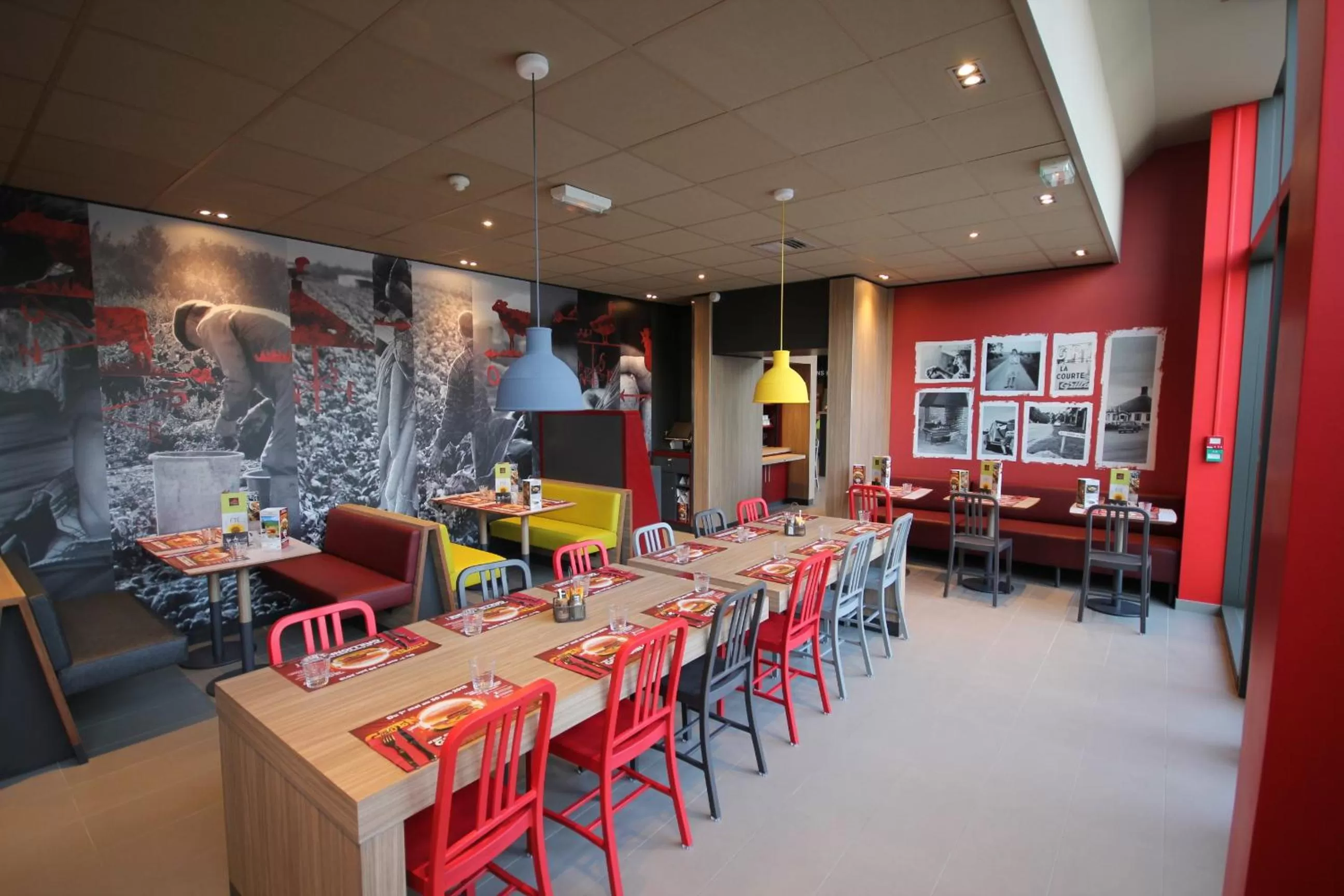 Restaurant/places to eat in Ibis Marne la Vallée Noisy