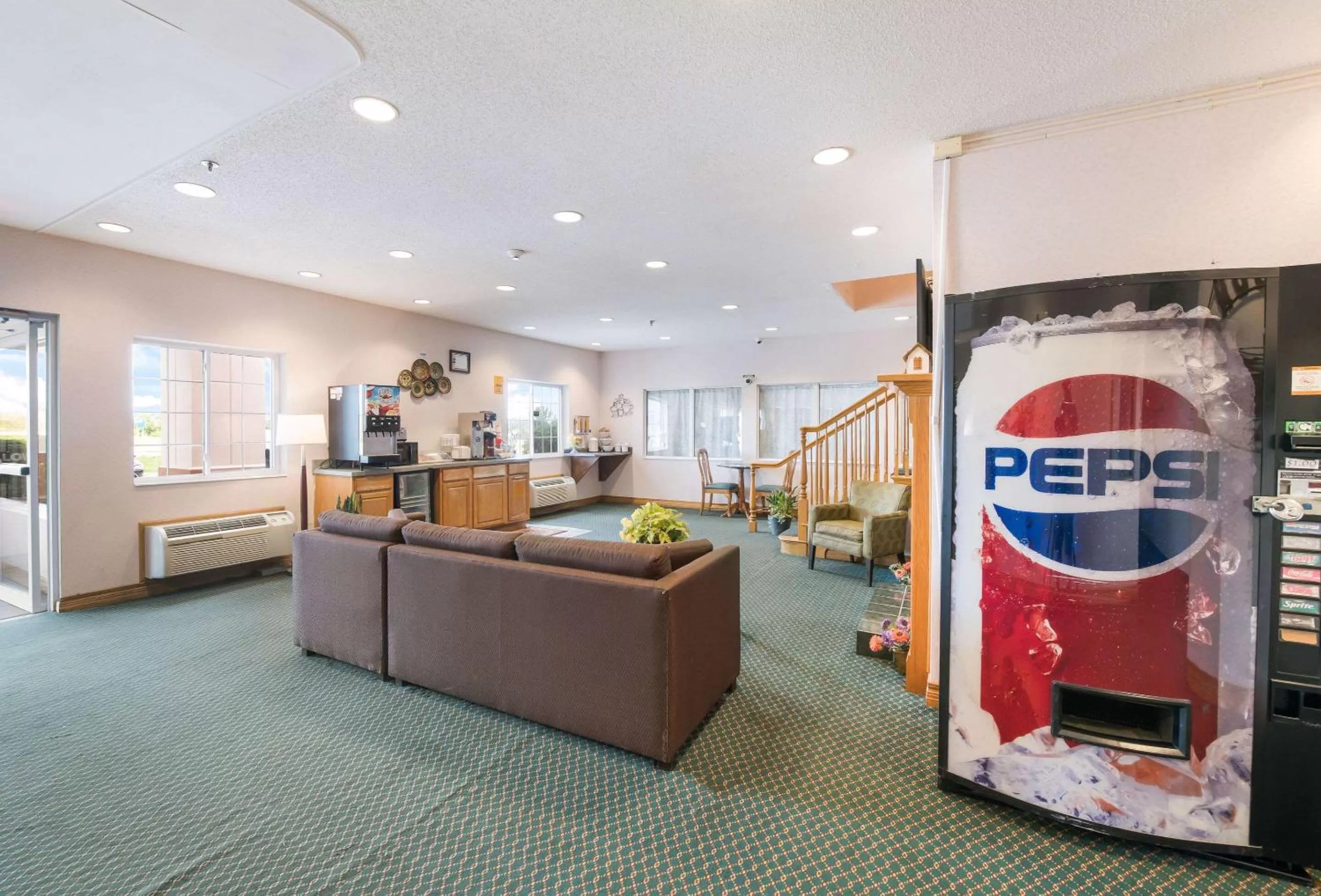 Lobby or reception in Rodeway Inn Urbana Champaign University Area