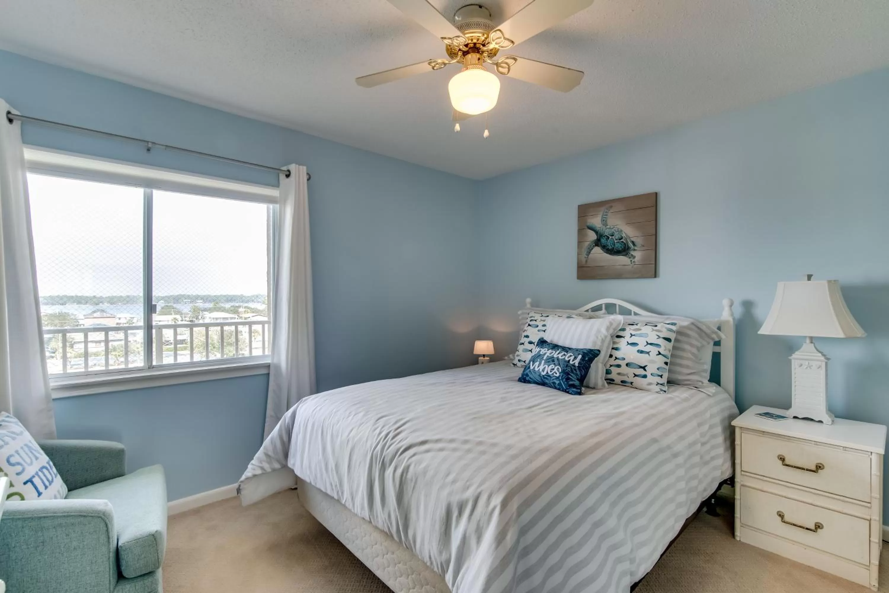 Bed in Edgewater West #62