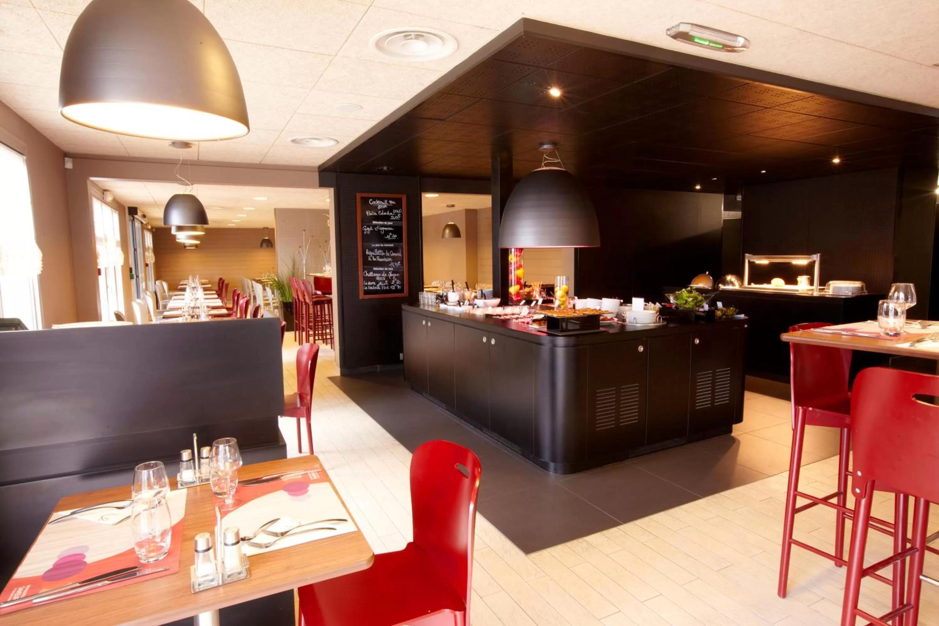 Restaurant/places to eat in Campanile Gueret