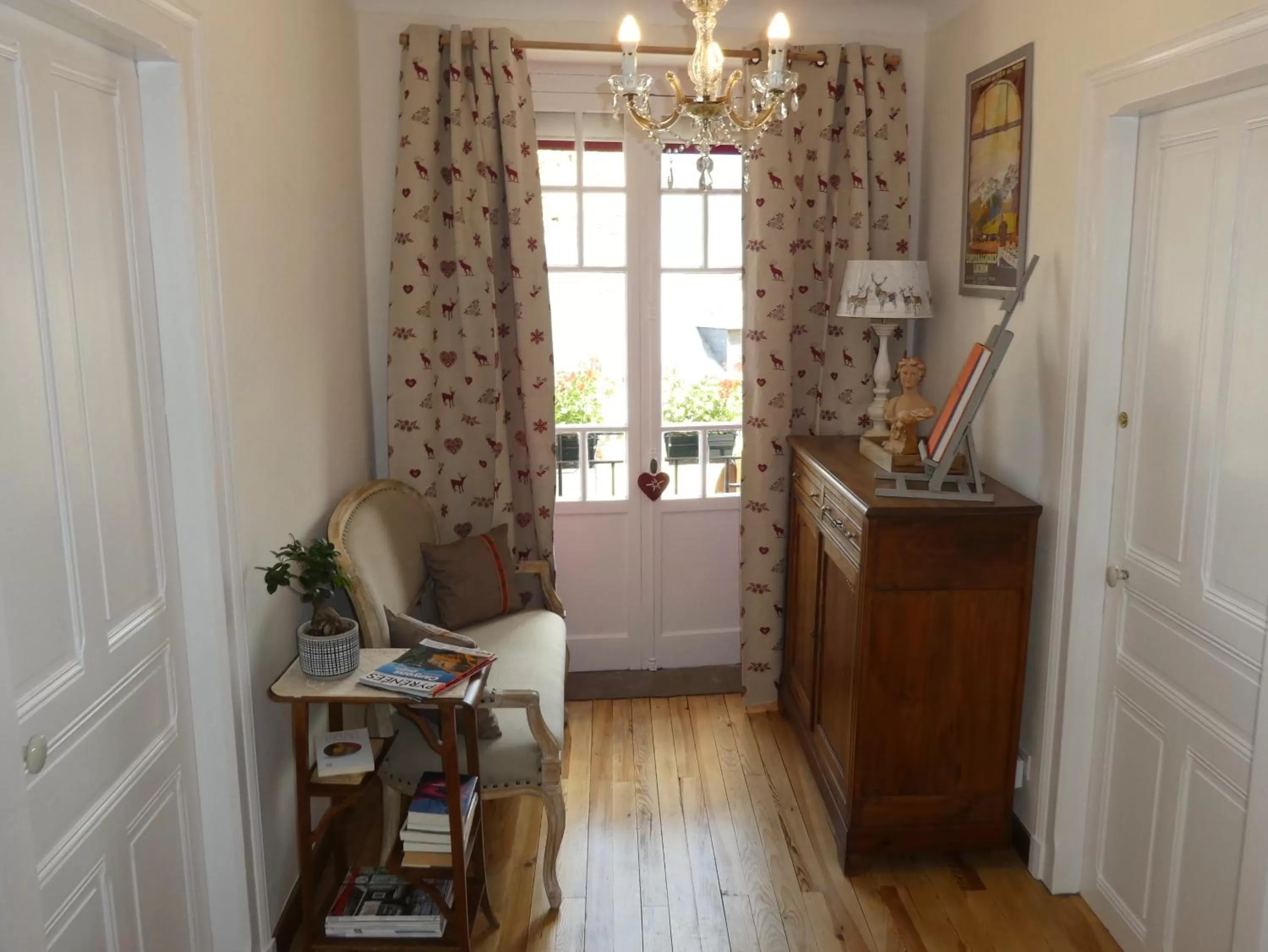 Property building, Kitchen/Kitchenette in Chalet Mina