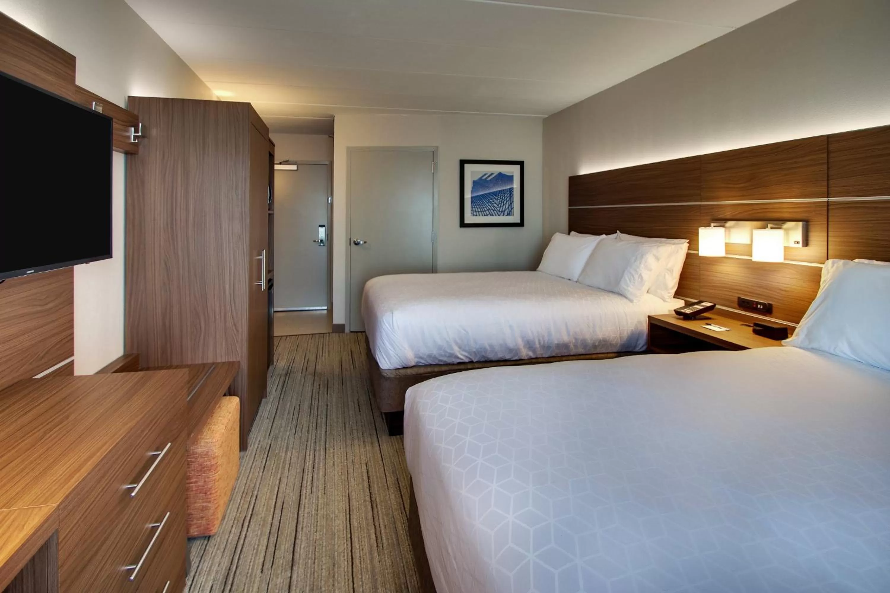 Photo of the whole room, Bed in Holiday Inn Express Atlantic City W Pleasantville by IHG