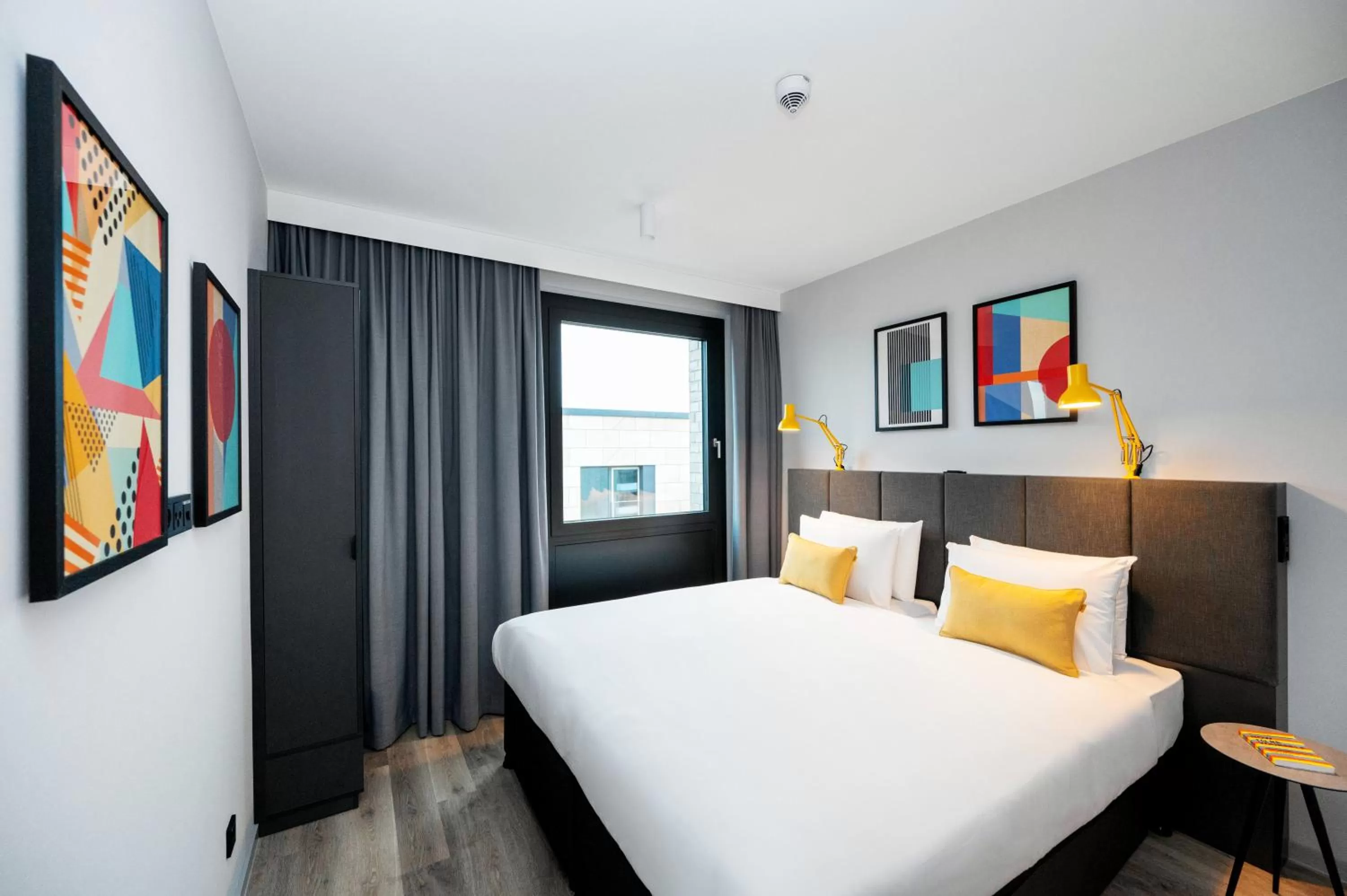 Bedroom, Bed in Staycity Aparthotels Frankfurt Airport