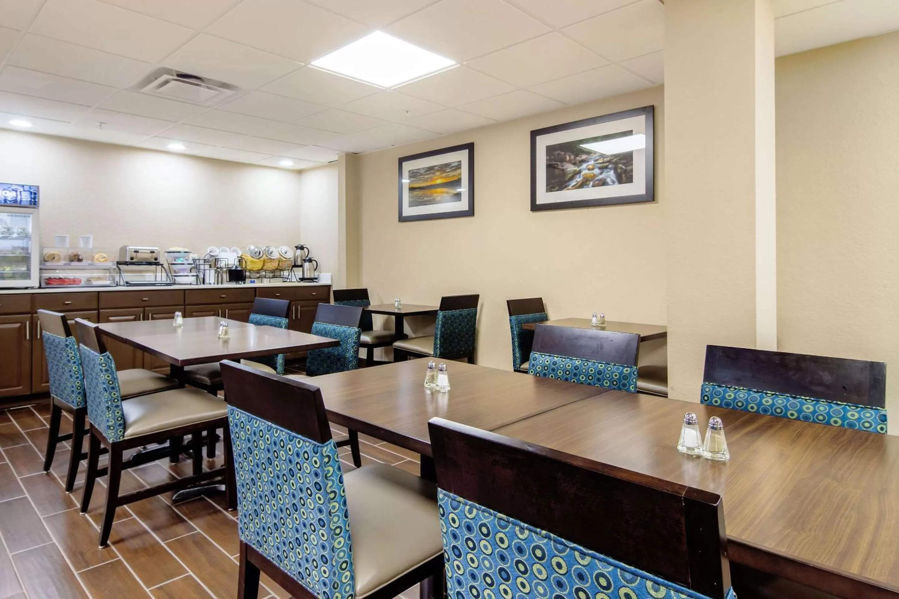 Restaurant/places to eat in Comfort Inn Acworth - Kennesaw Northwest