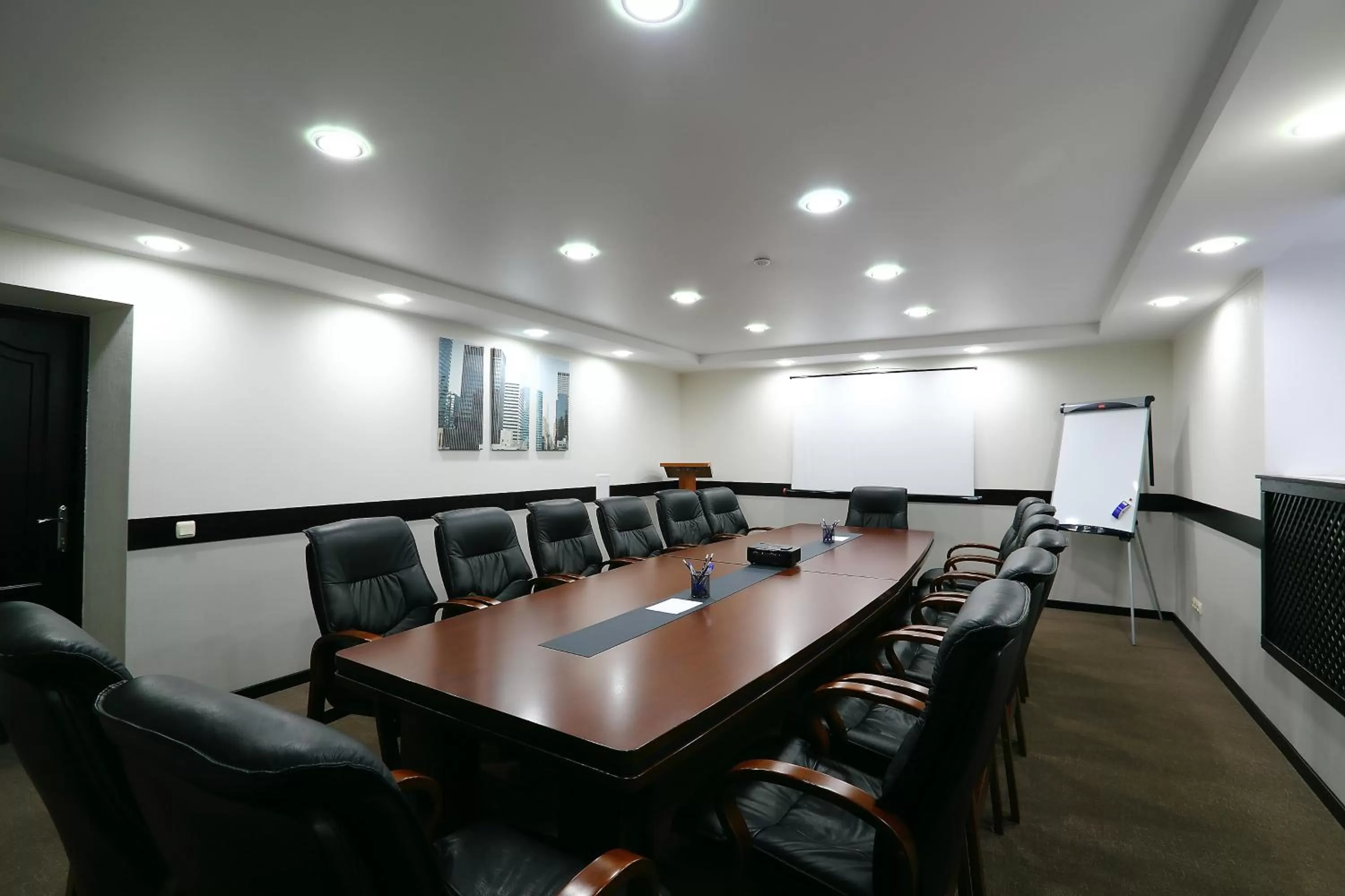 Meeting/conference room in Oberig Hotel