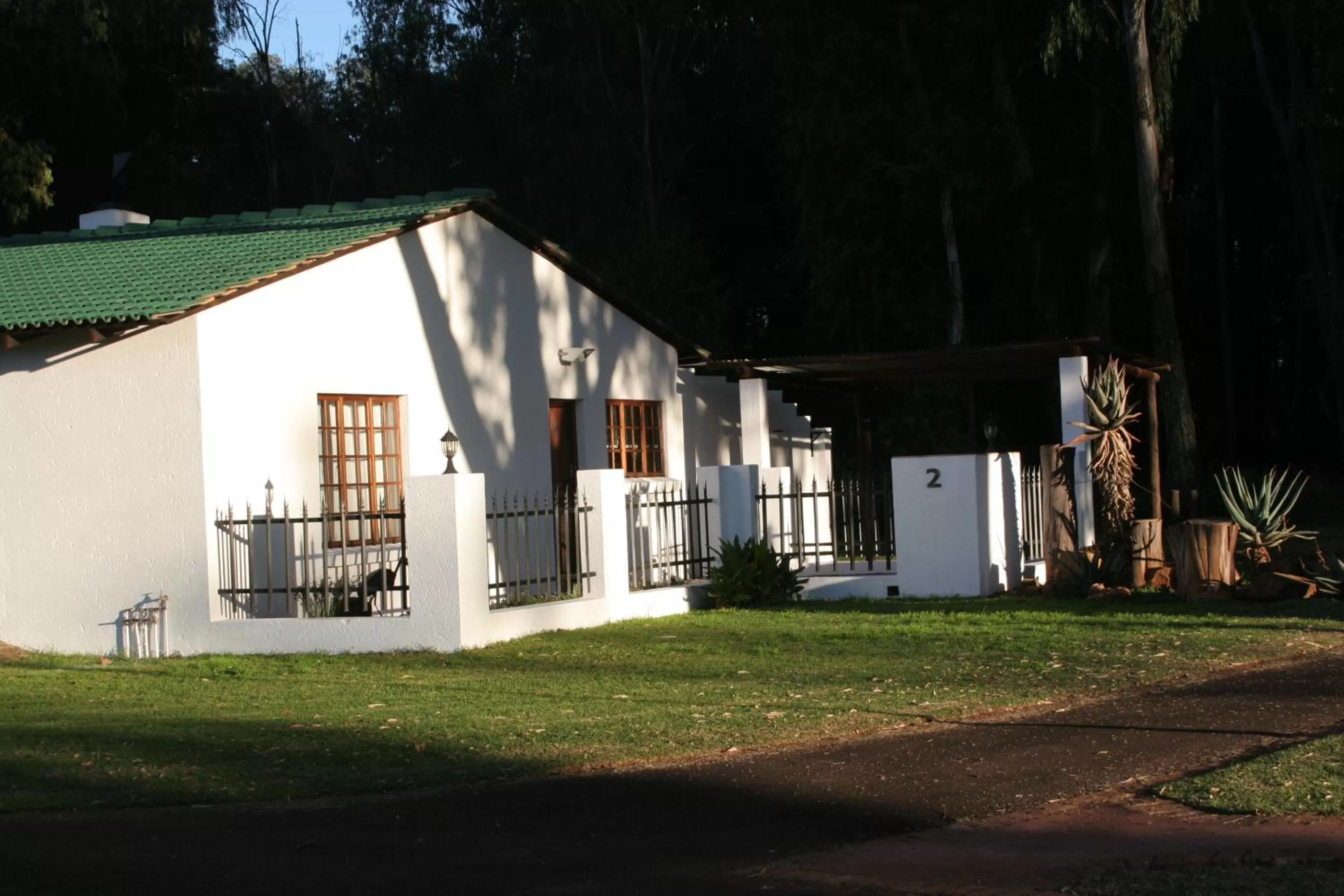 Property Building in The Highveld Cape Inn
