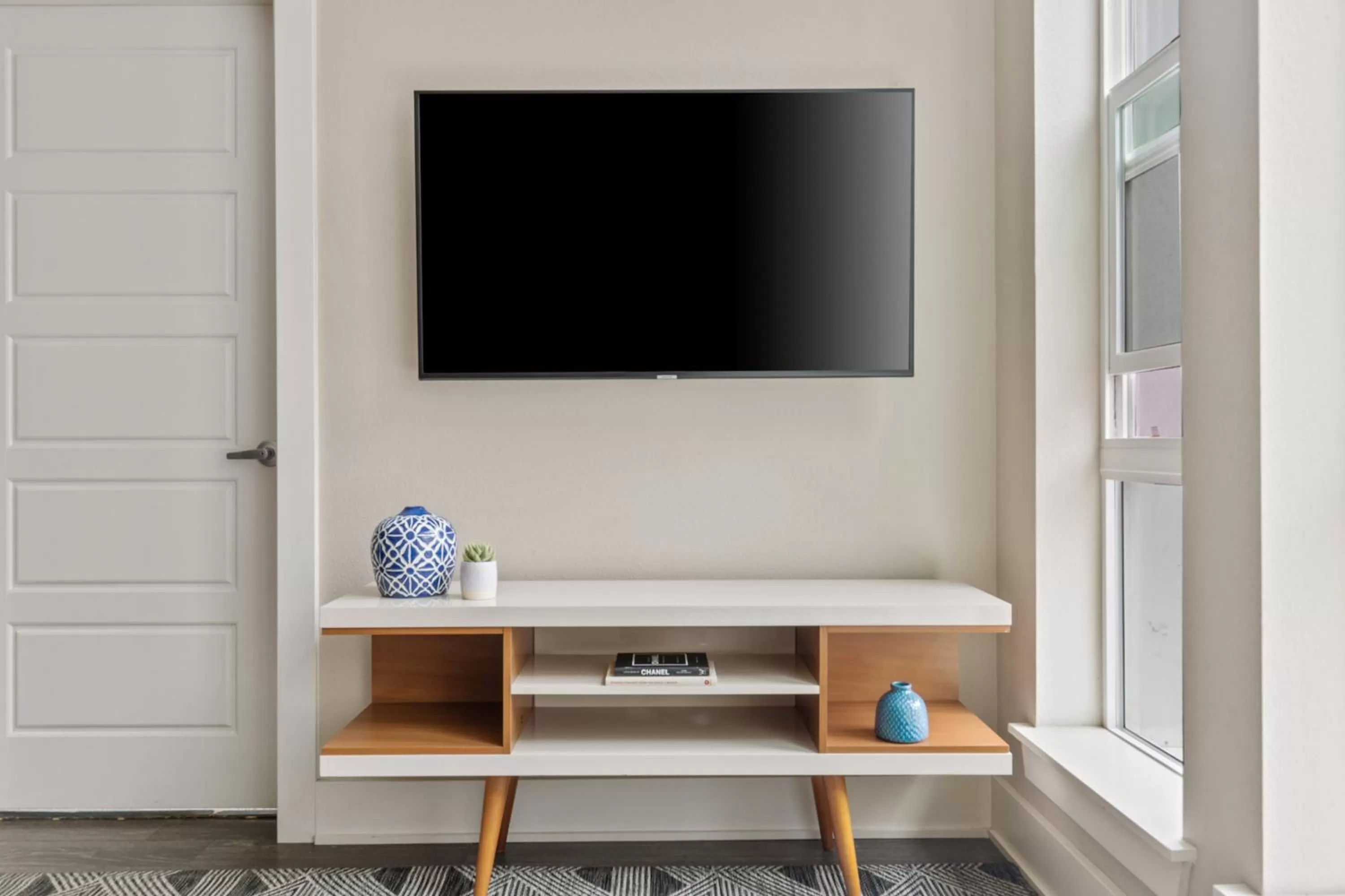 TV and multimedia in Kasa Union Station Denver