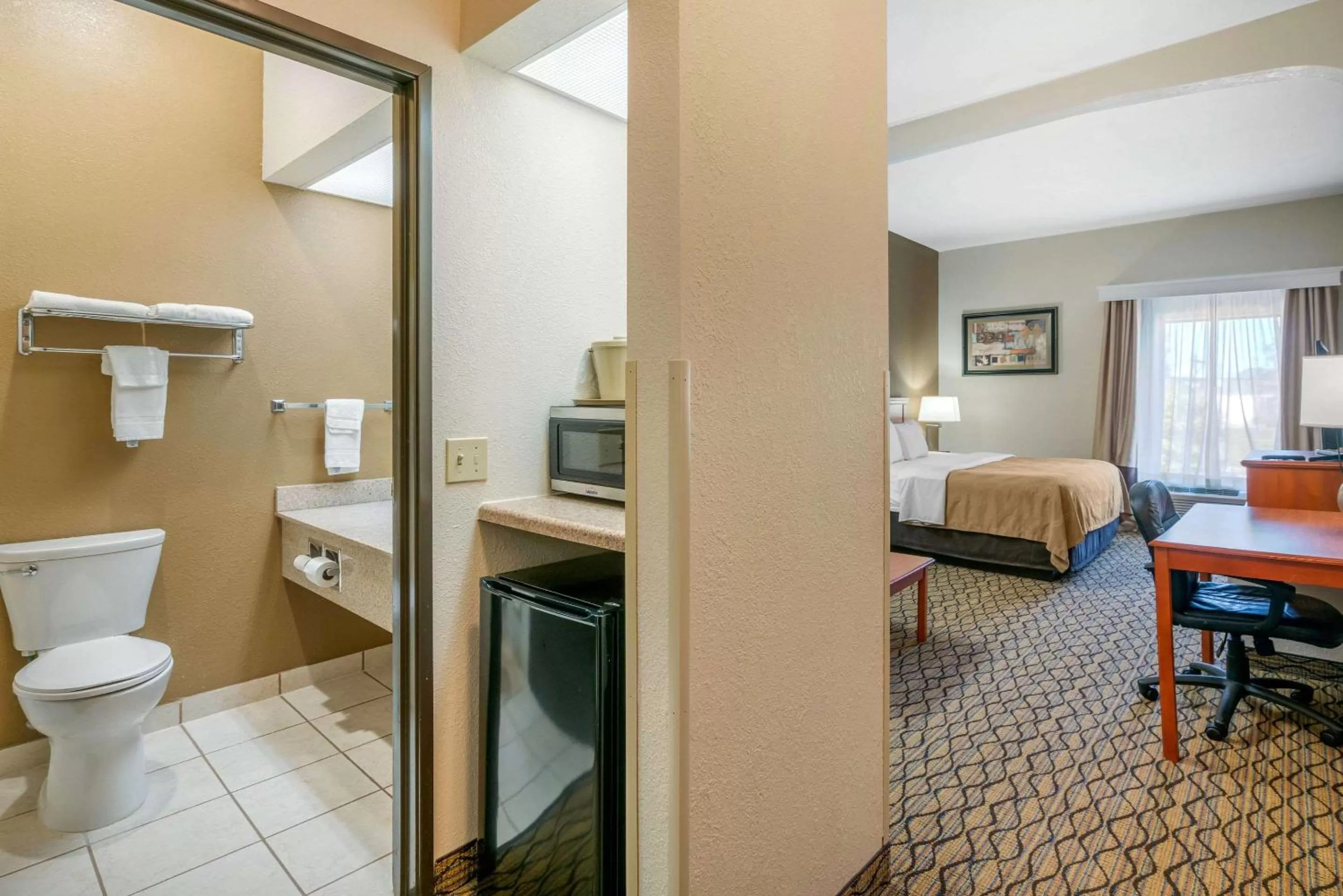 Bathroom in Quality Inn & Suites - Jefferson City