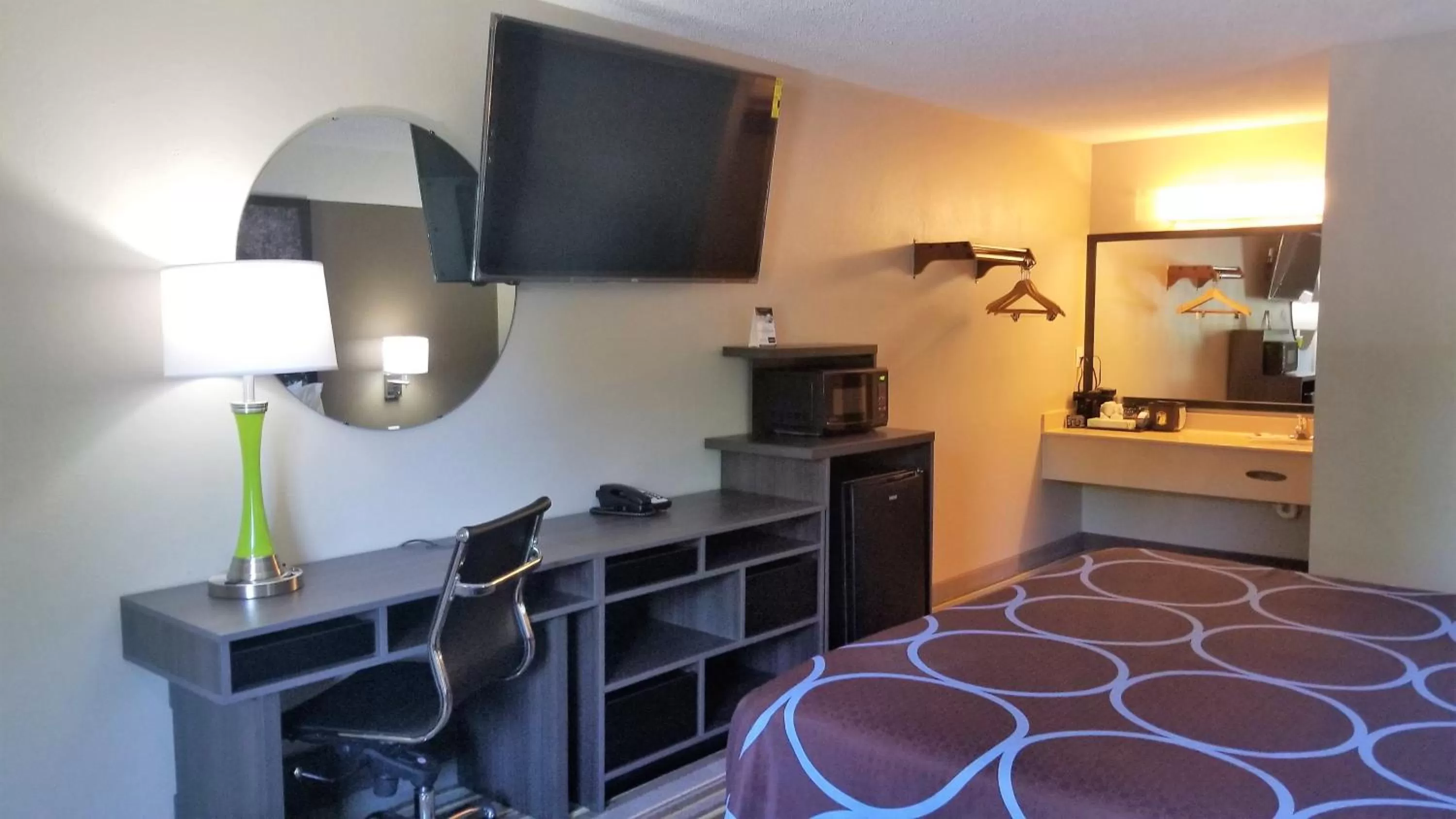 Bed in Super 8 by Wyndham Brownsburg