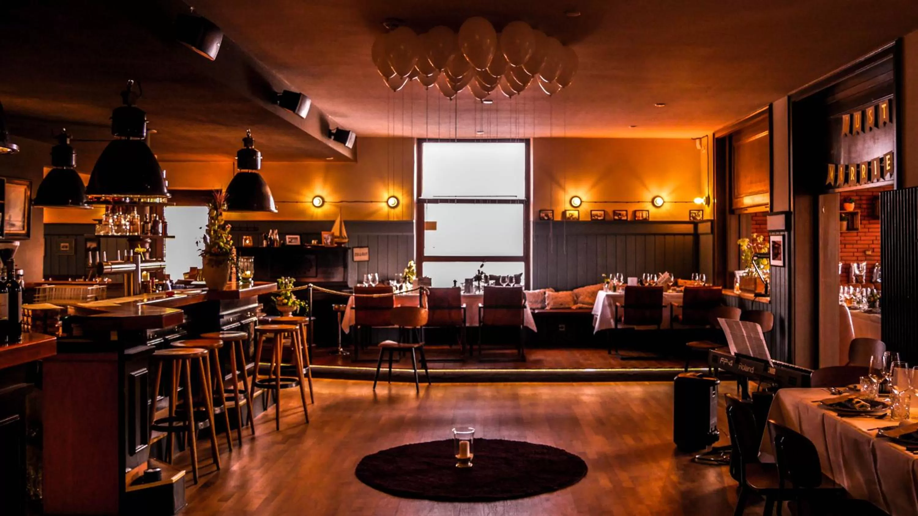 Hafen 17 Hotel Küche Bar