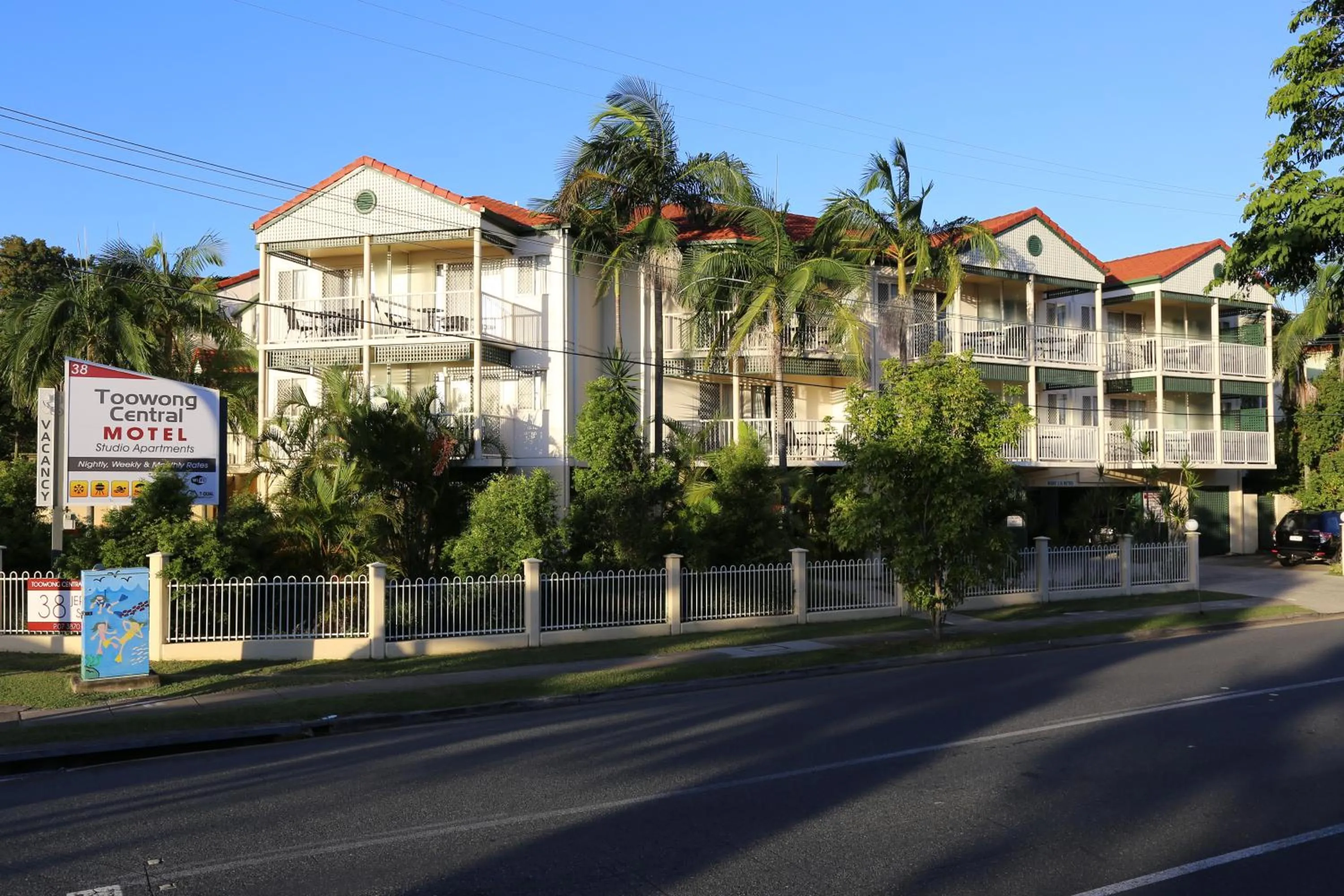 Street view in Toowong Central Motel Apartments