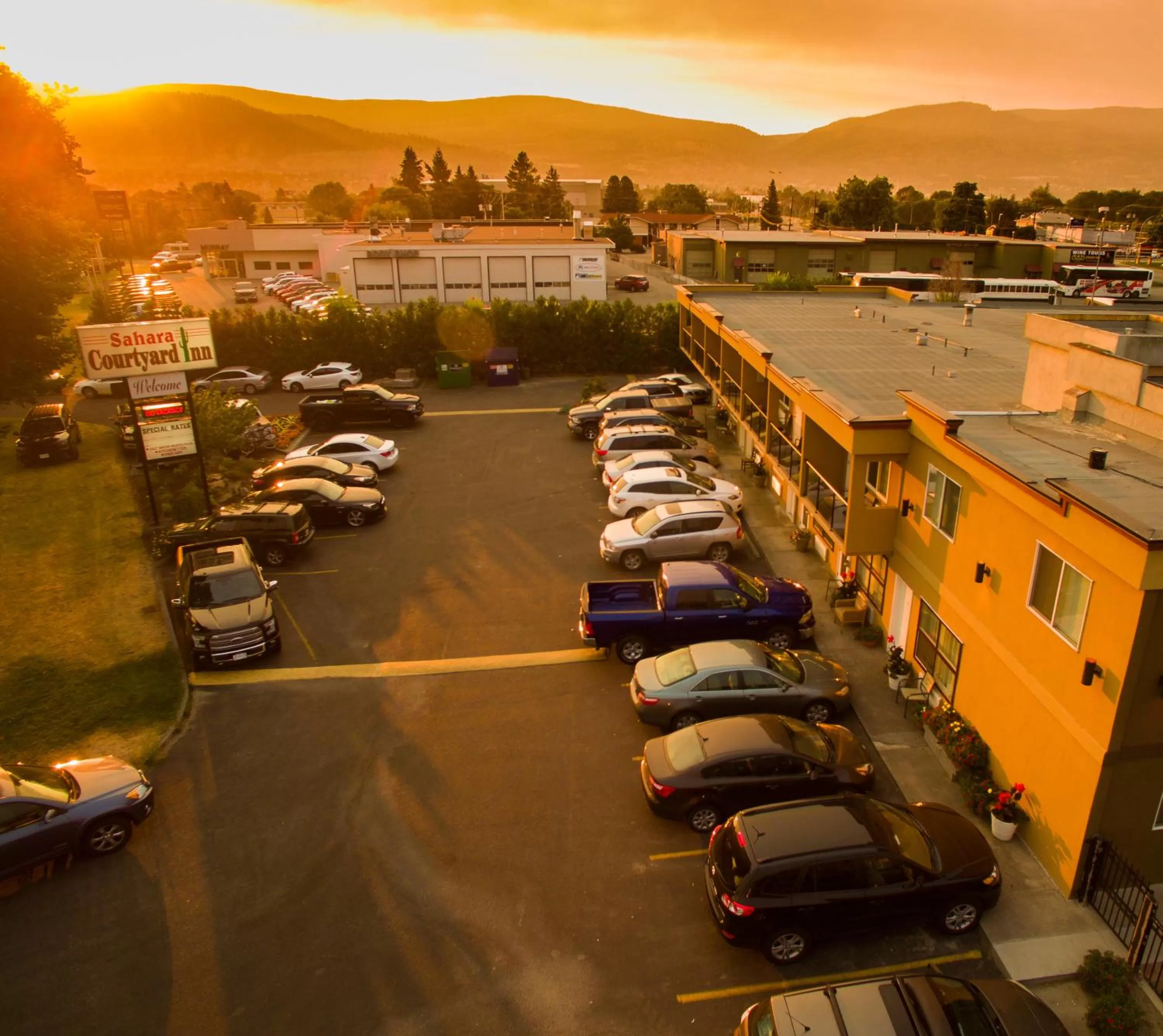 Sahara Courtyard Inn Penticton