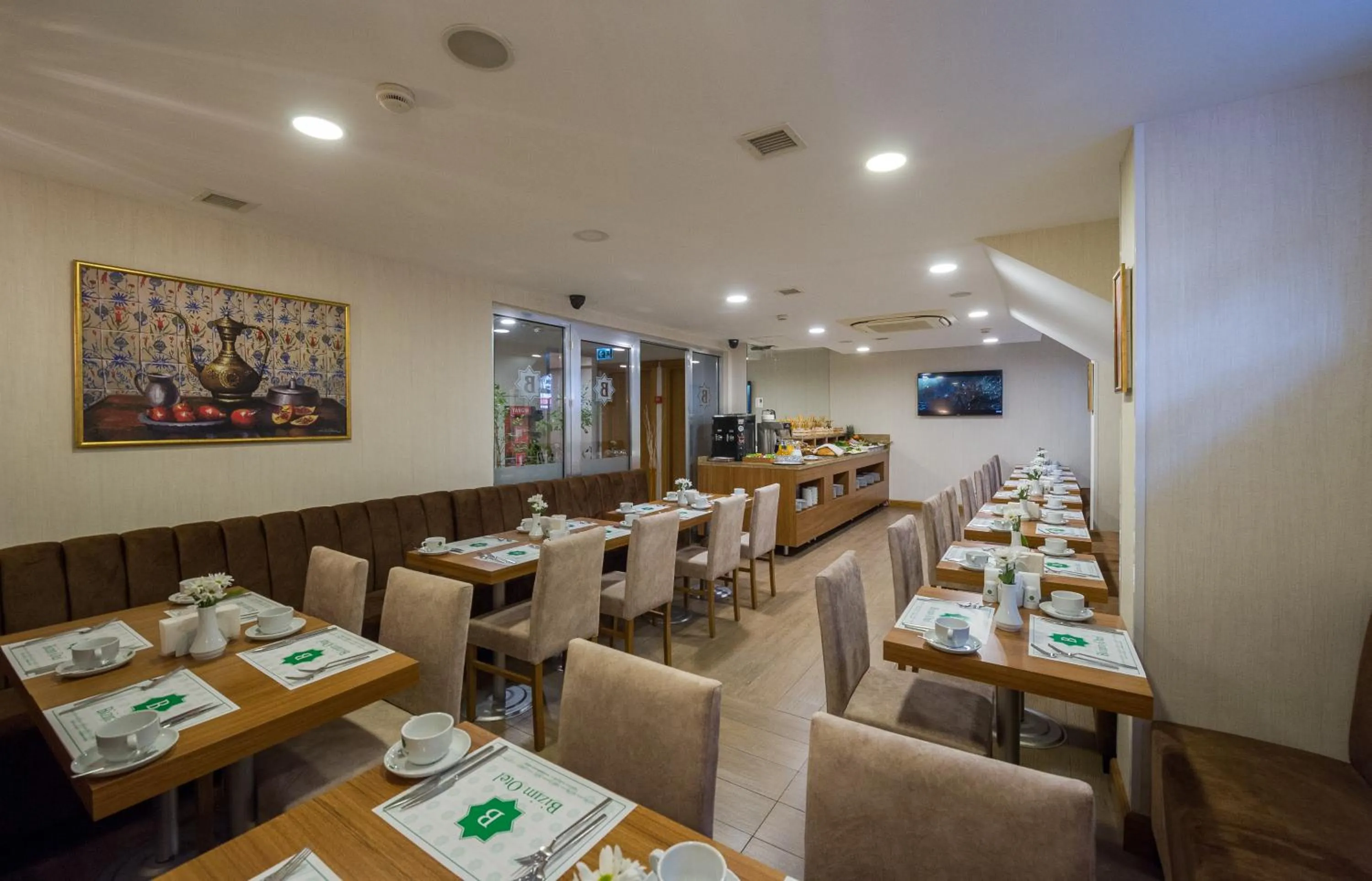 Restaurant/places to eat in Bizim Hotel