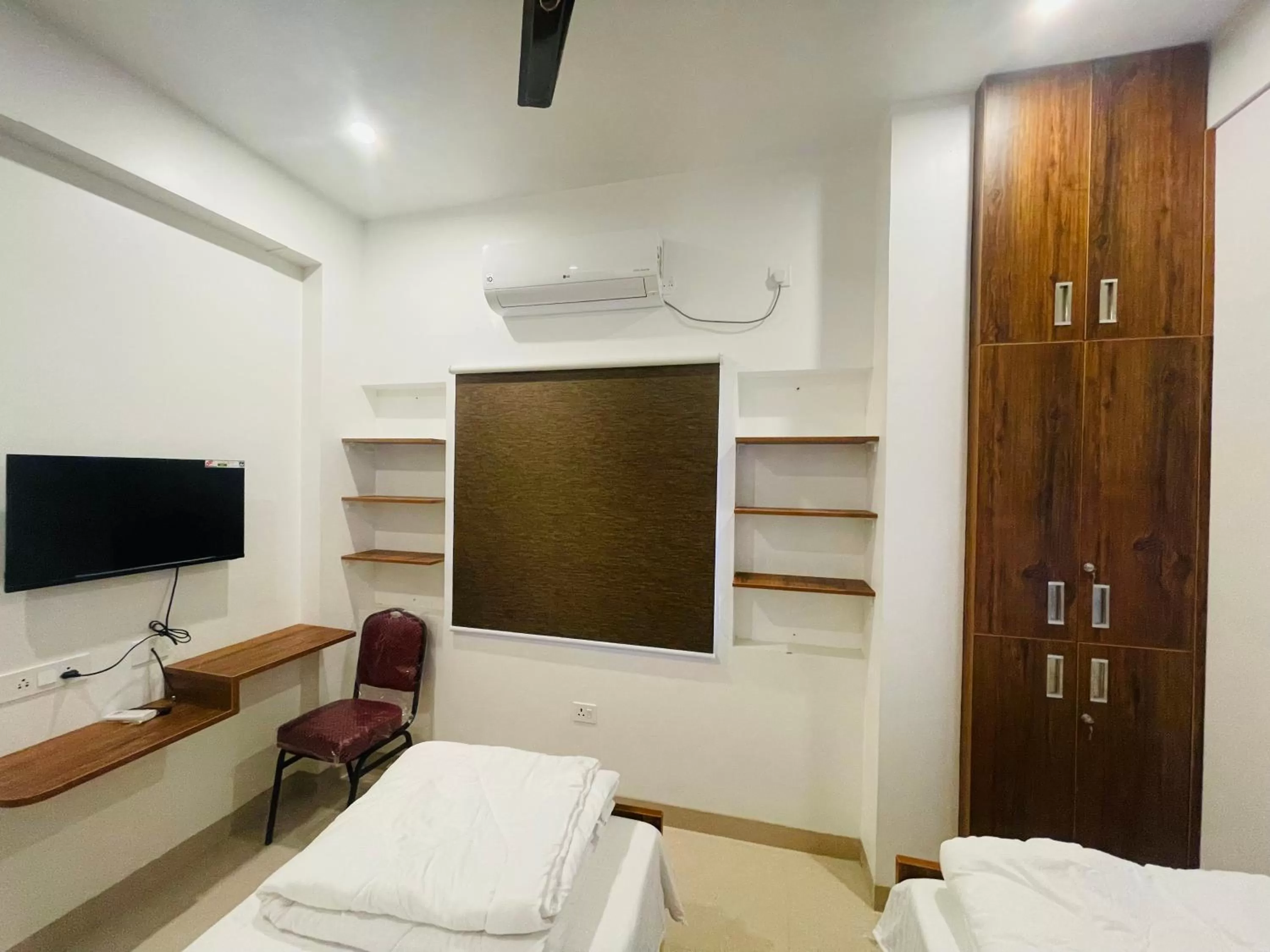Bedroom in MVP Residencies