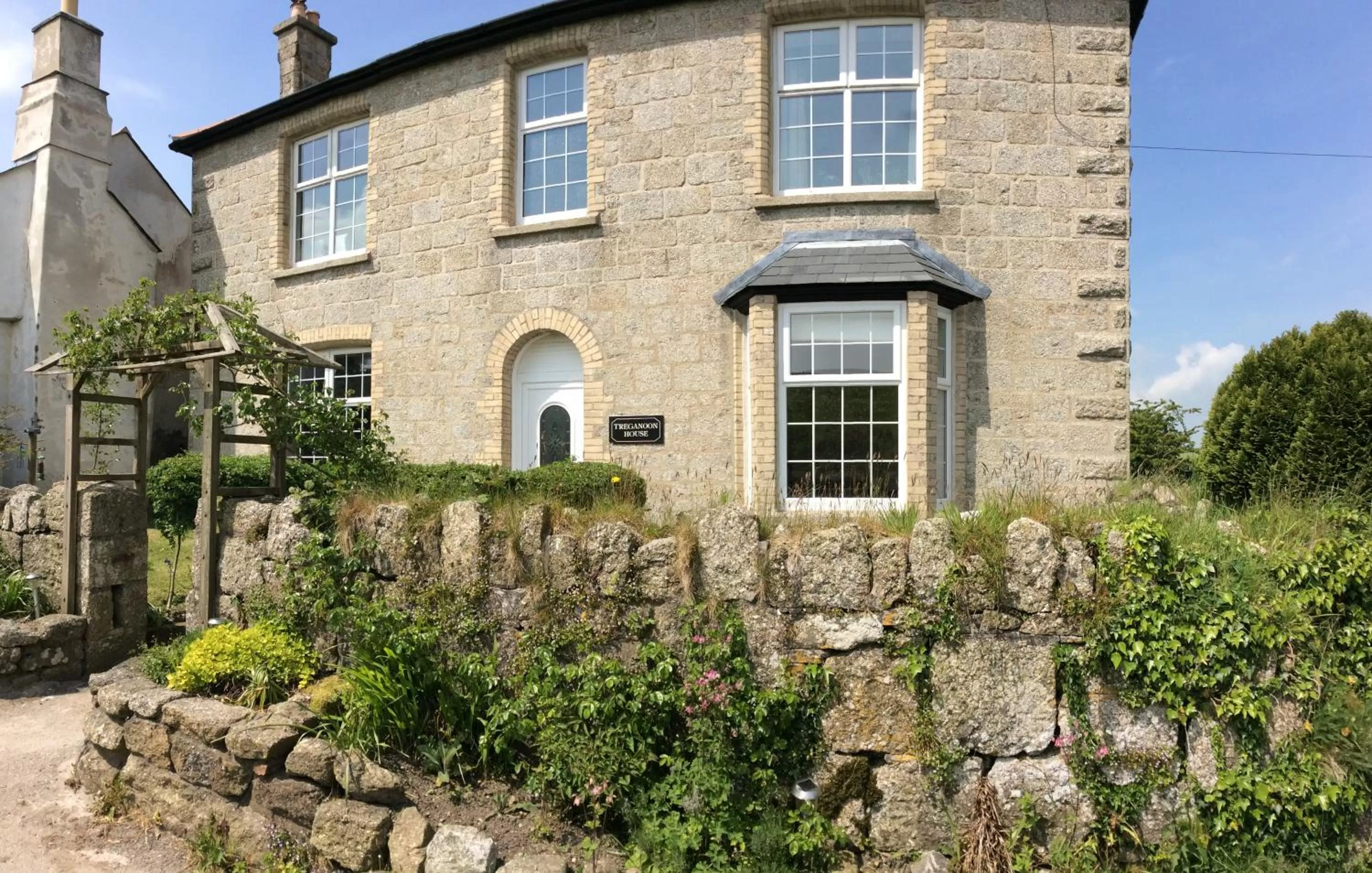Property Building in Treganoon House, Lanlivery