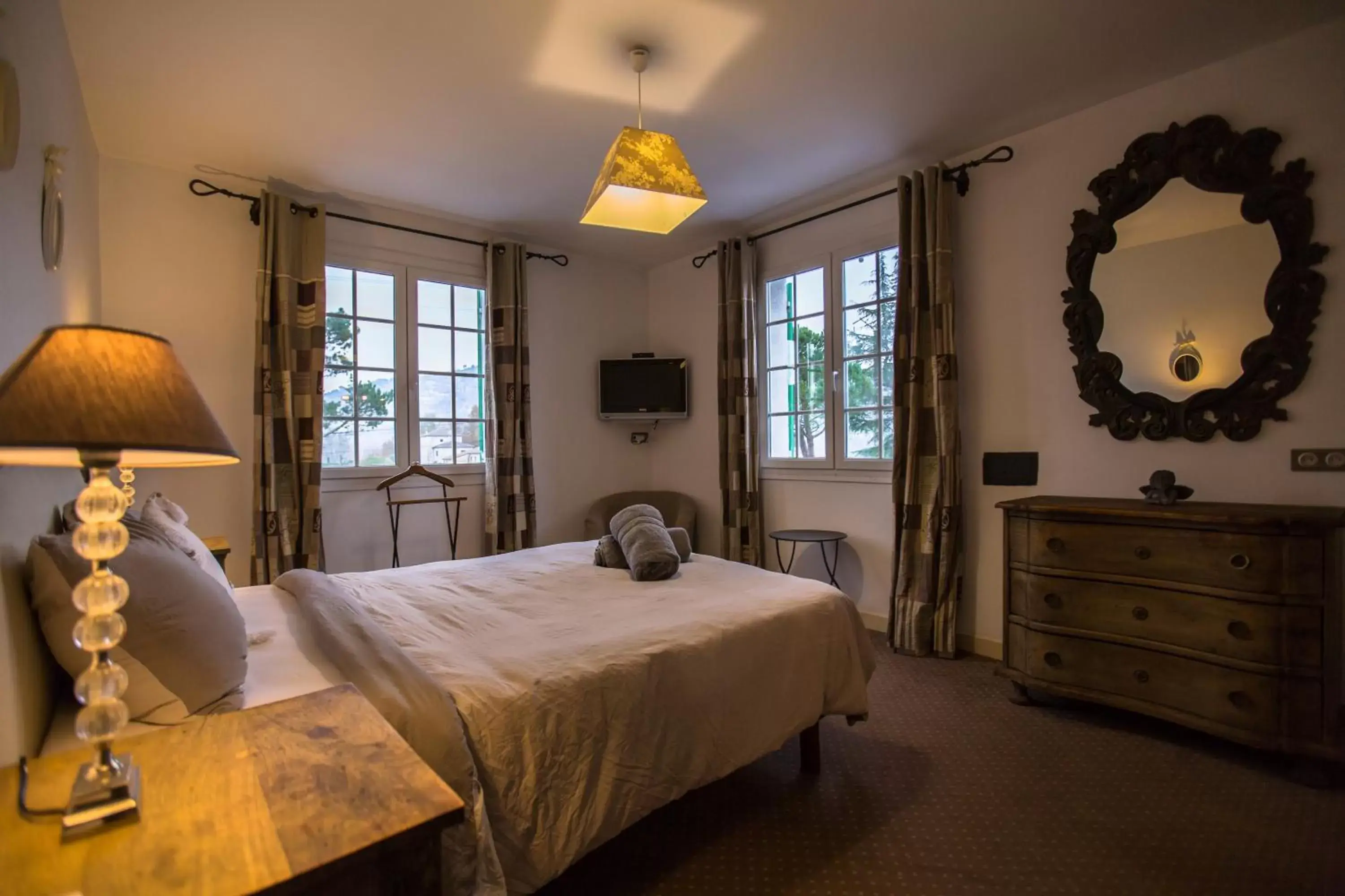 Deluxe Room in Le Plan B - Hôtel 3 étoiles - Restaurant Deluxe Room in Le Plan B - Hôtel 3 étoiles - Restaurant