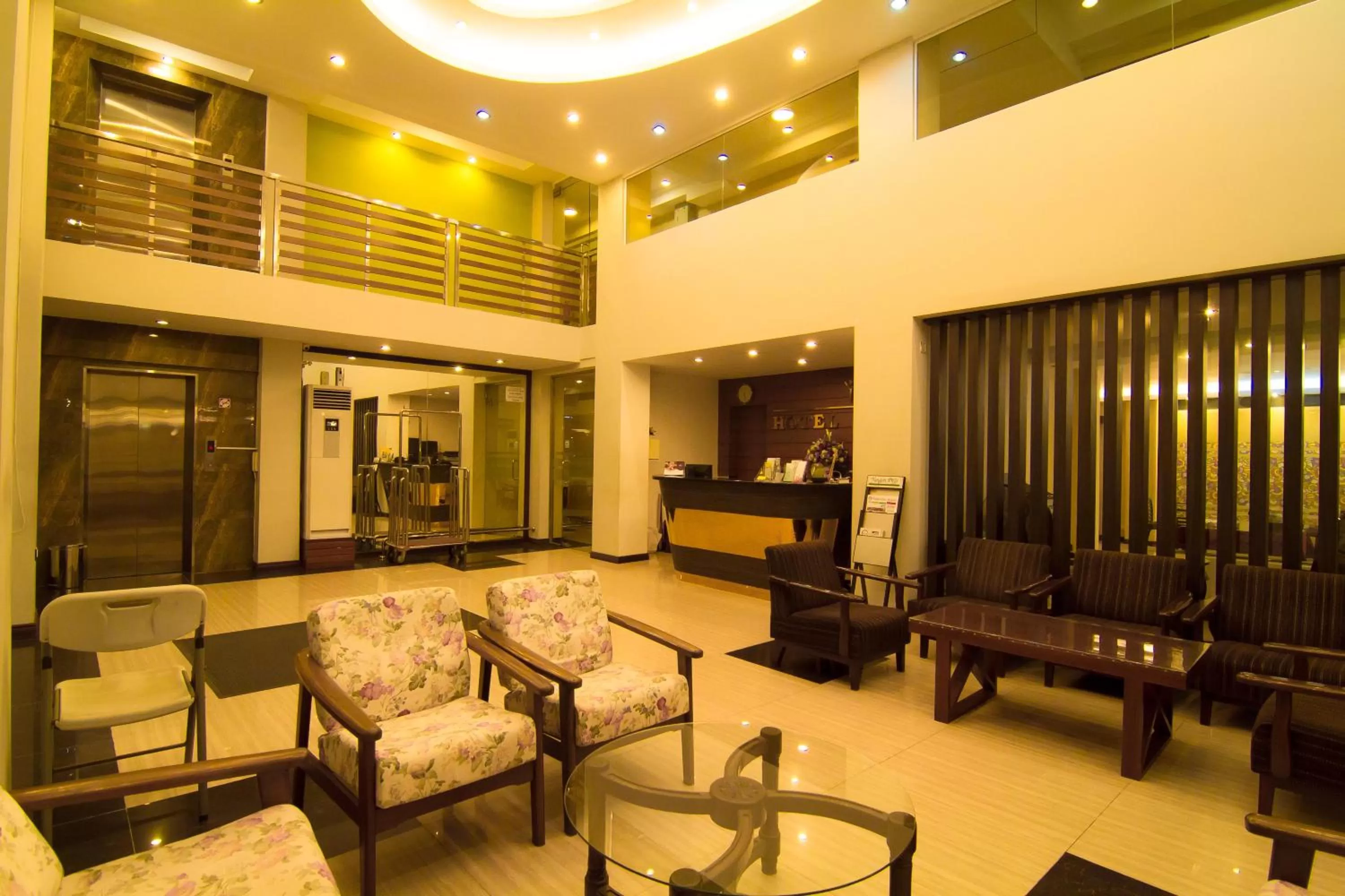 Lobby or reception in Hotel Yankin