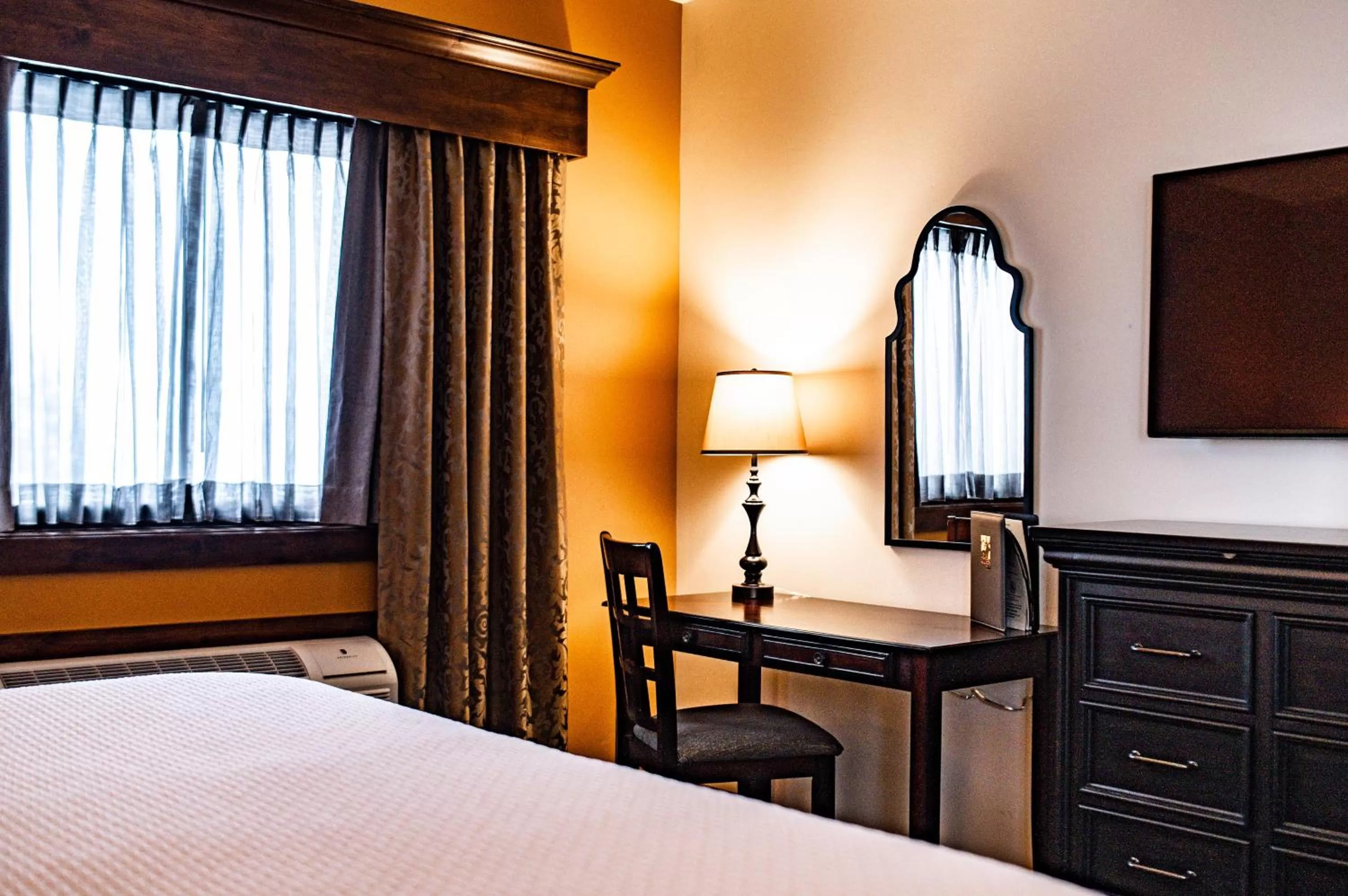 TV and multimedia, Bed in Elk Country Inn