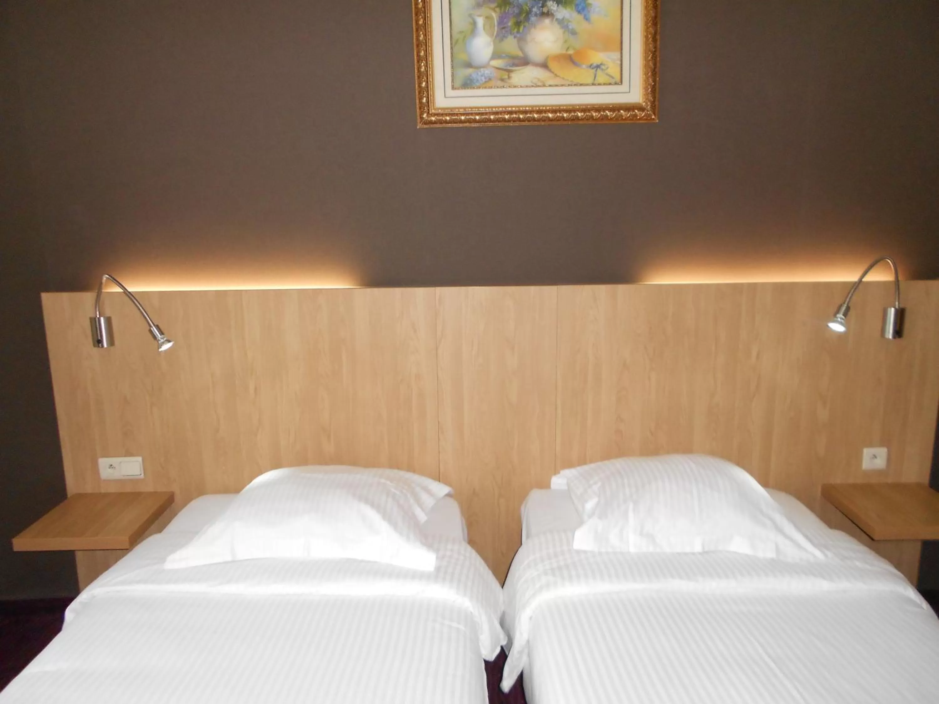 Standard Twin Room in Hotel Euro Capital Brussels