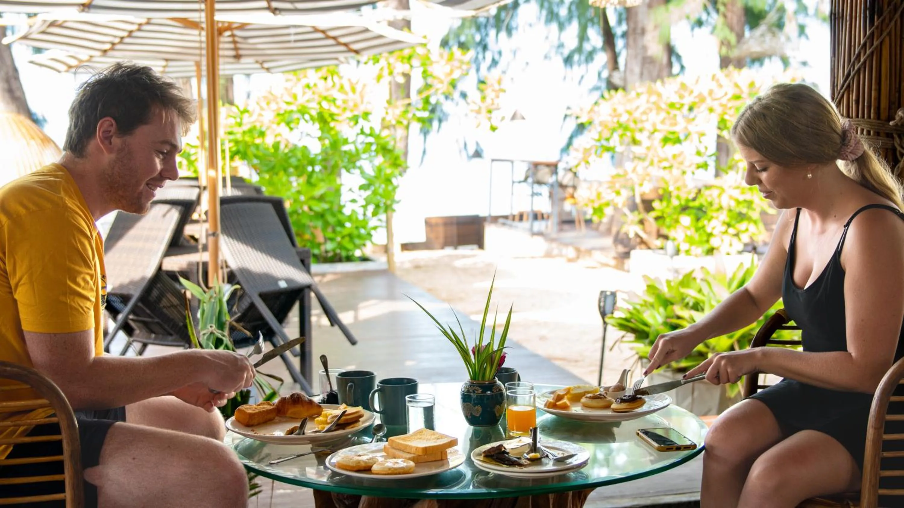 Breakfast in Long Beach Chalet - SHA Extra Plus