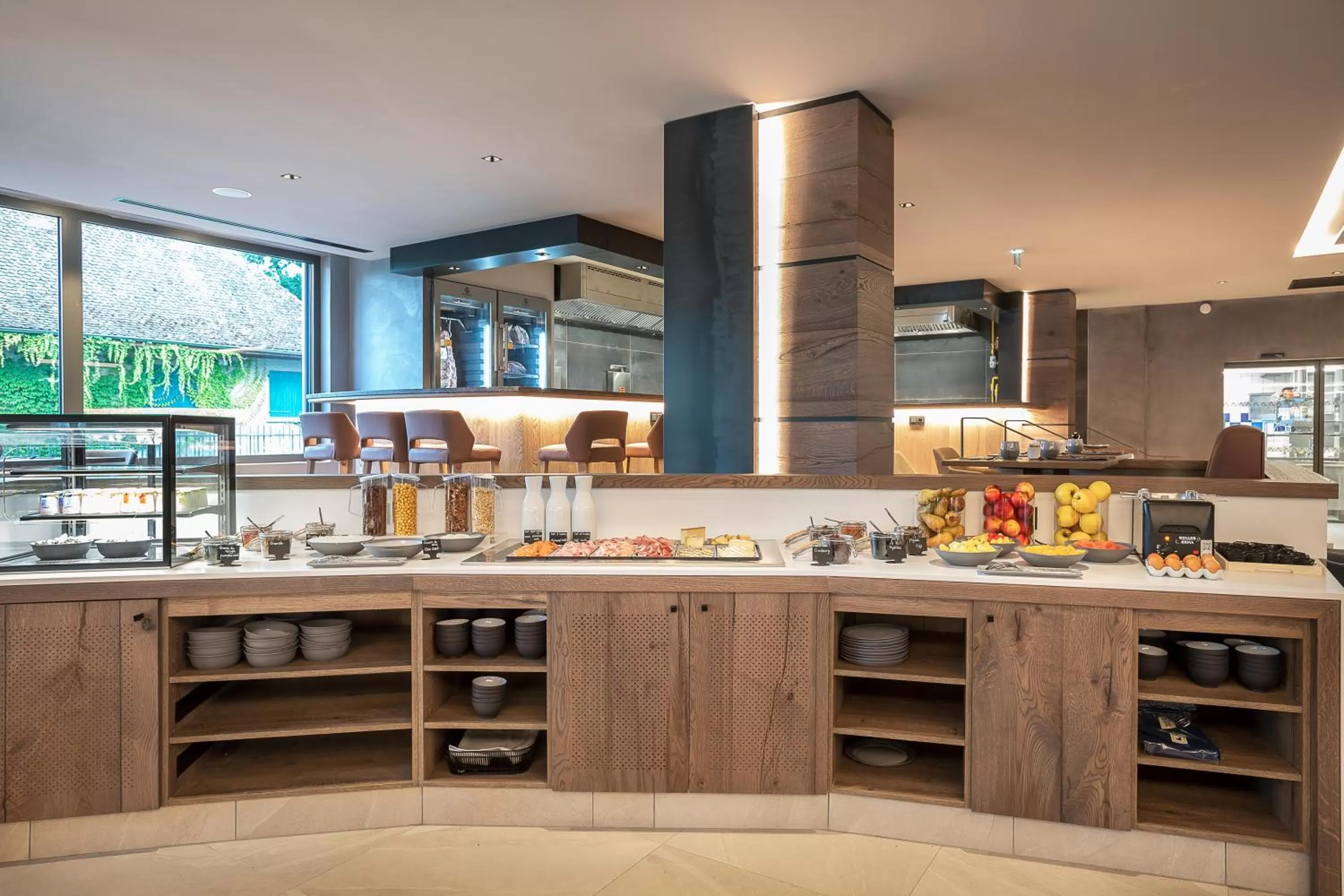 Buffet breakfast in Rivage Hôtel & Spa Annecy