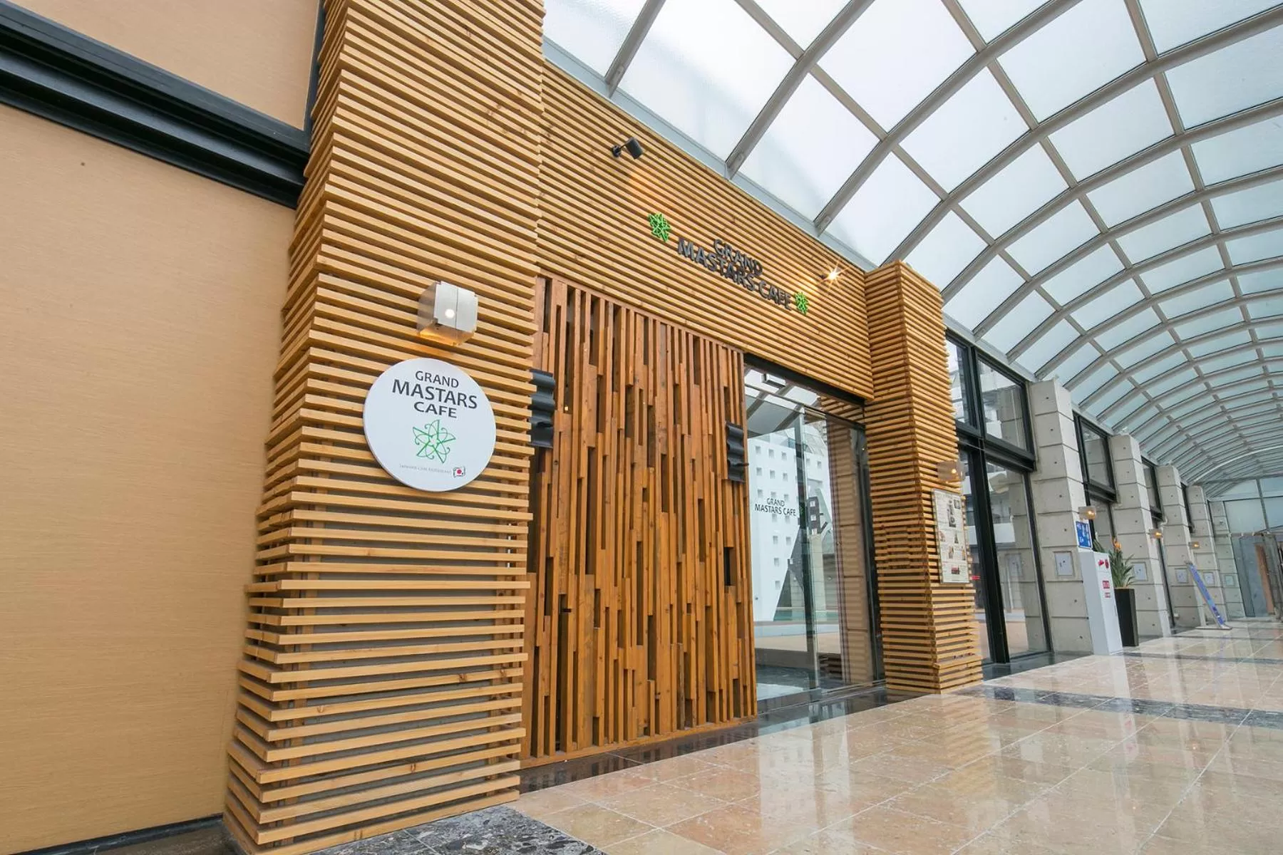 Restaurant/places to eat in The Residential Suites Fukuoka