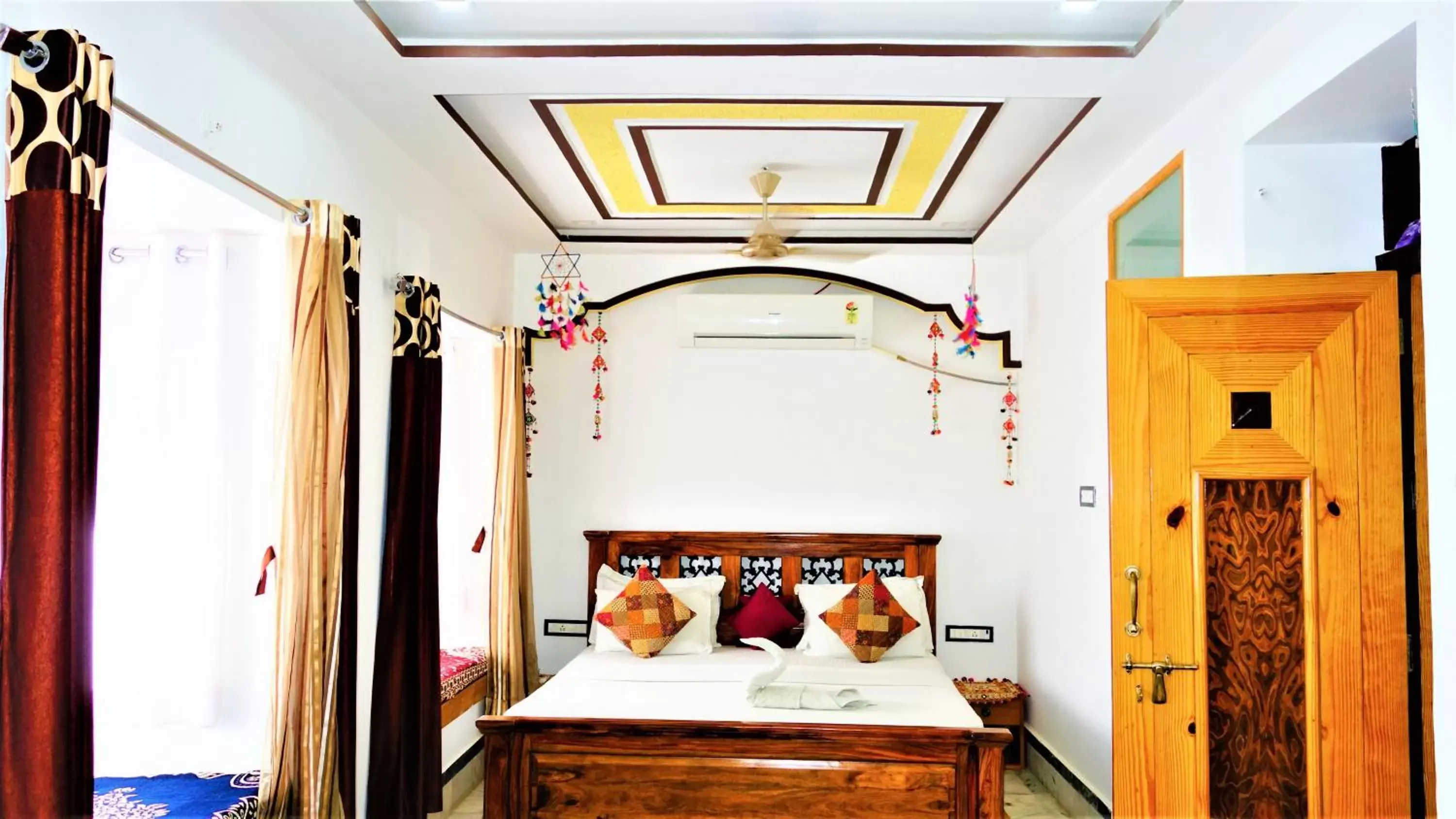 King Suite with Balcony in The Wanderlust Guest House King Suite with Balcony in The Wanderlust Guest House